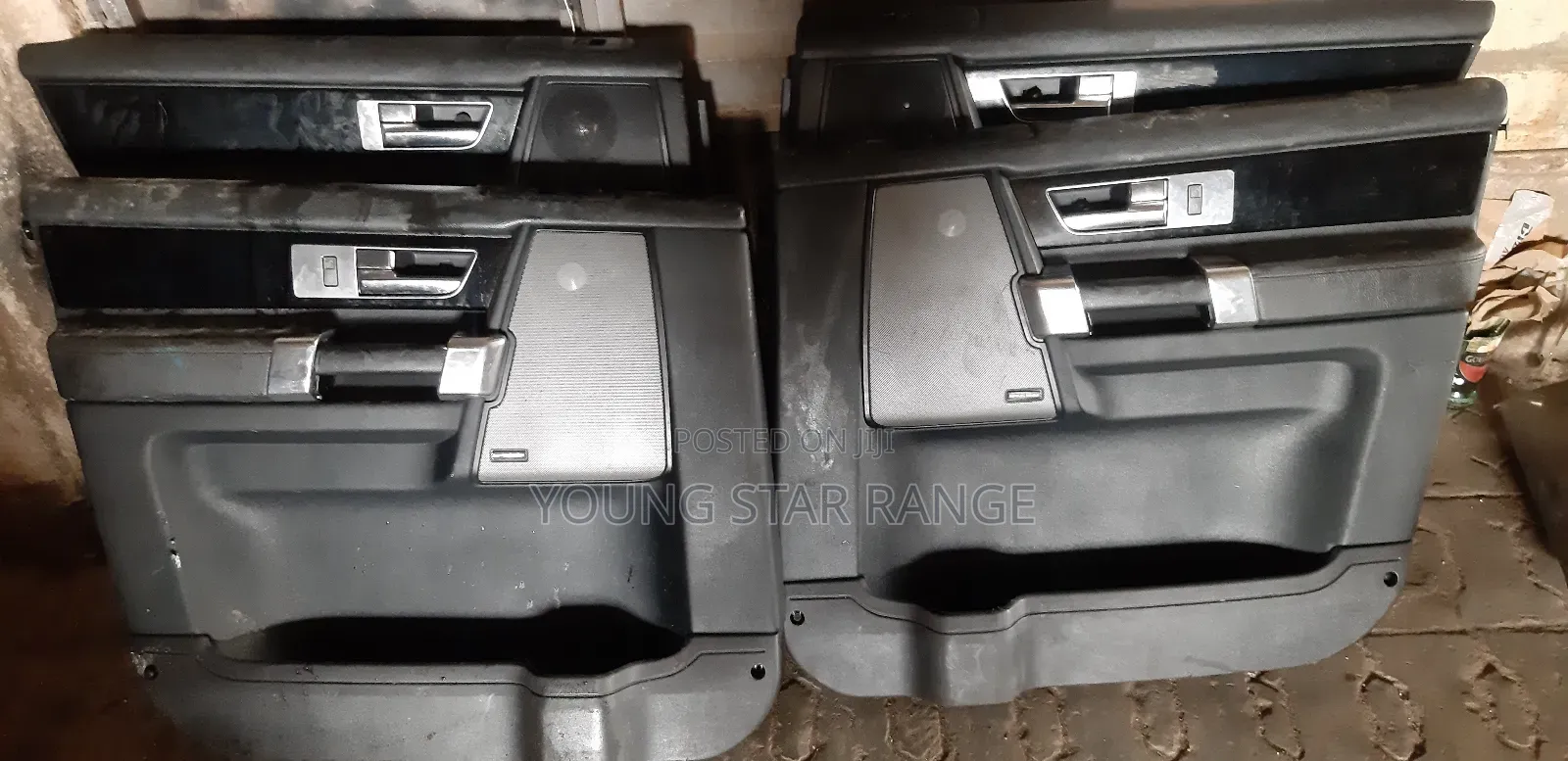 Land Rover Lr4 /Discovery4 Door Mart 2012 and Other Model Available