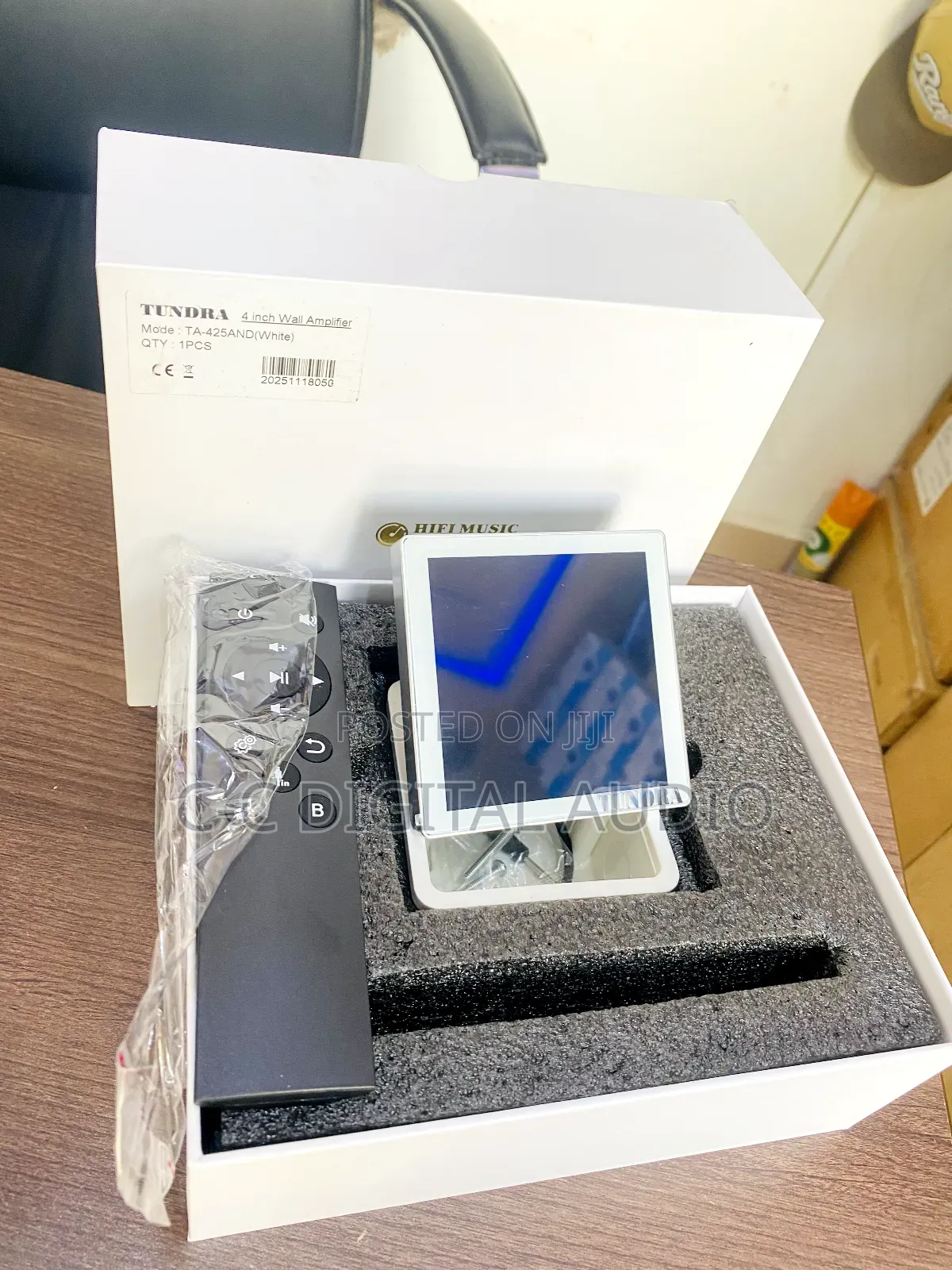 Smart Screen Amplifier for Ceiling Speakers