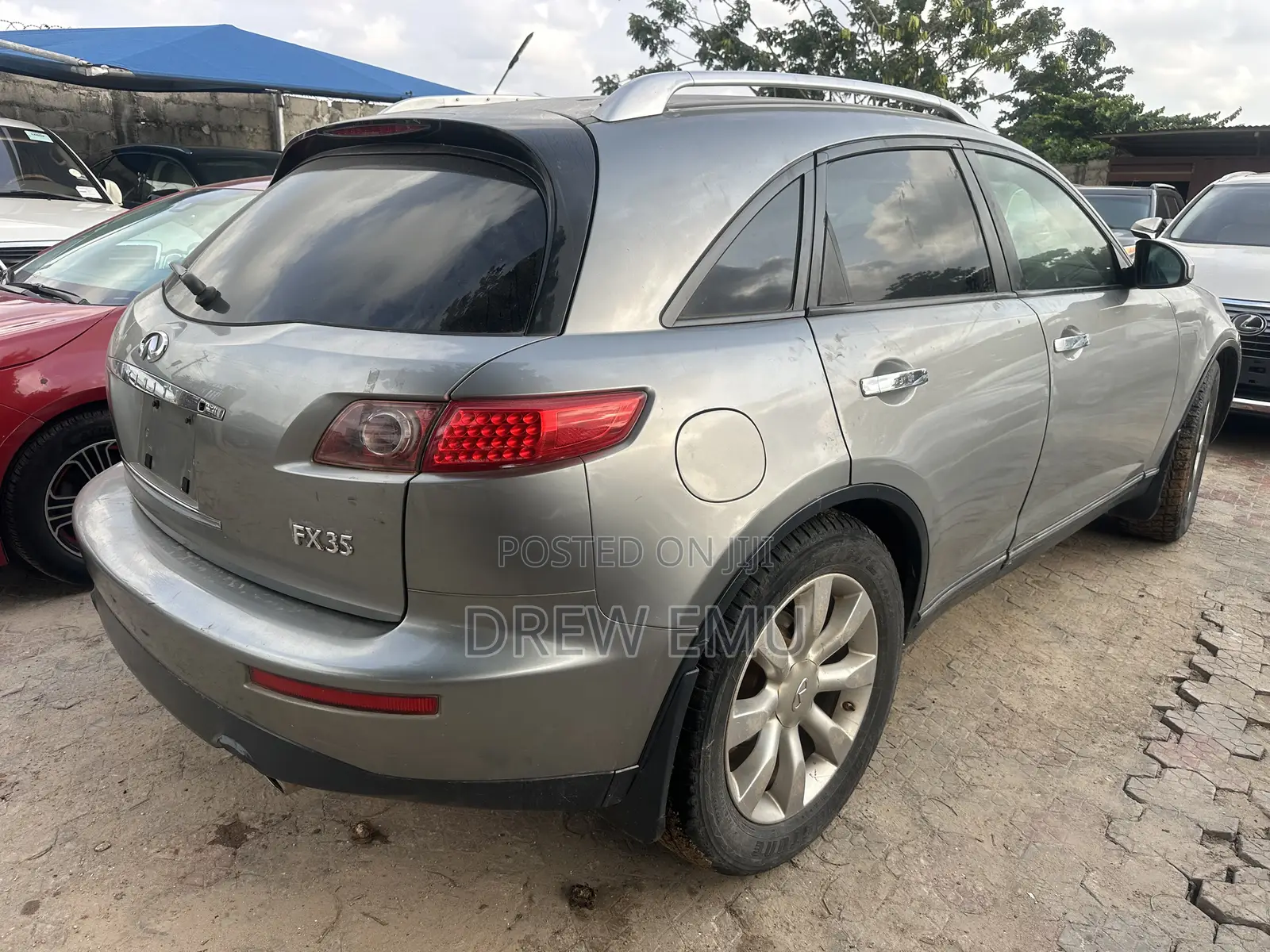 Infiniti FX35 Base 4x4 (3.5L 6cyl 5A) 2007 Gray