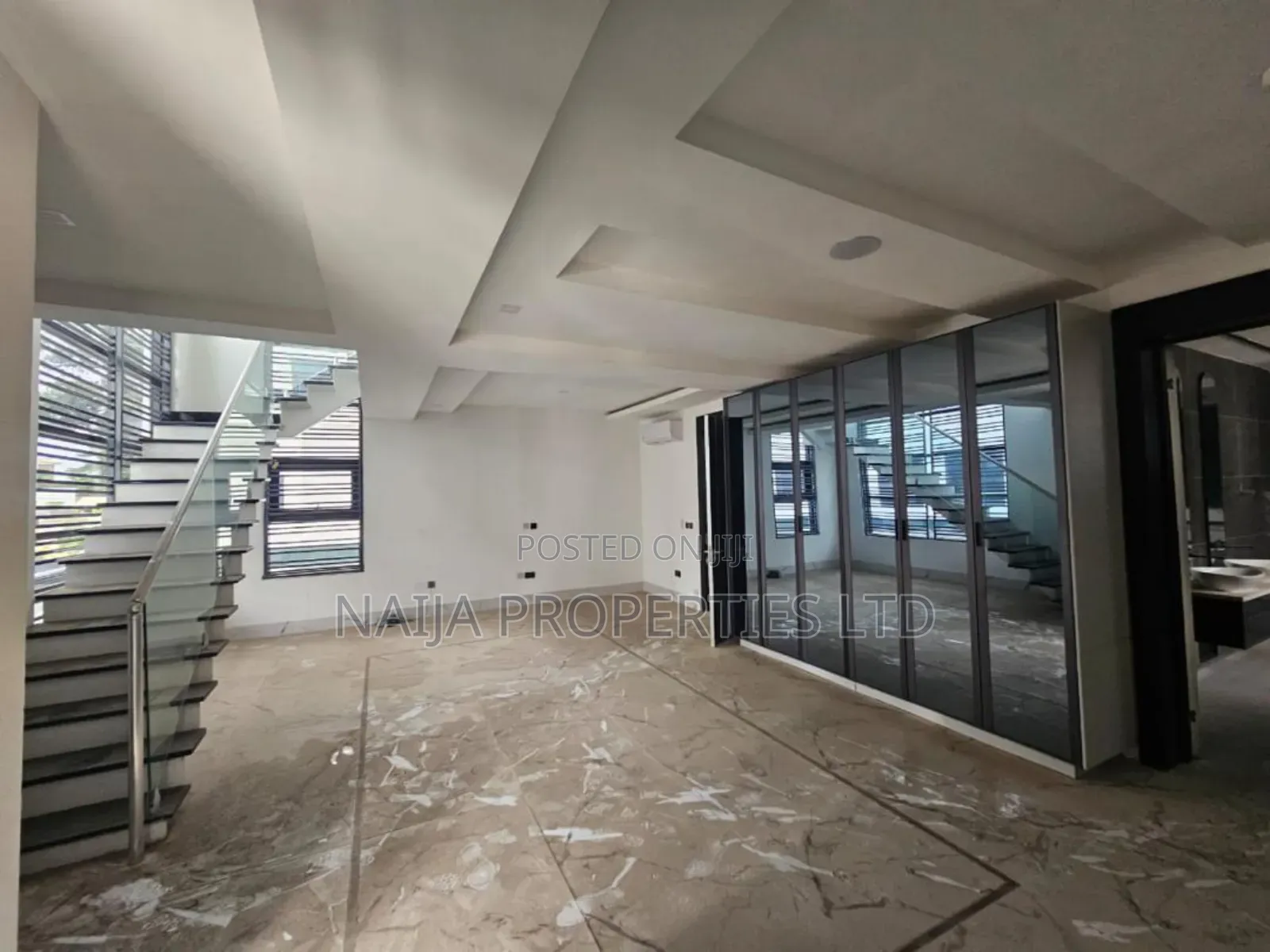 5bdrm Duplex in Old Ikoyi for rent
