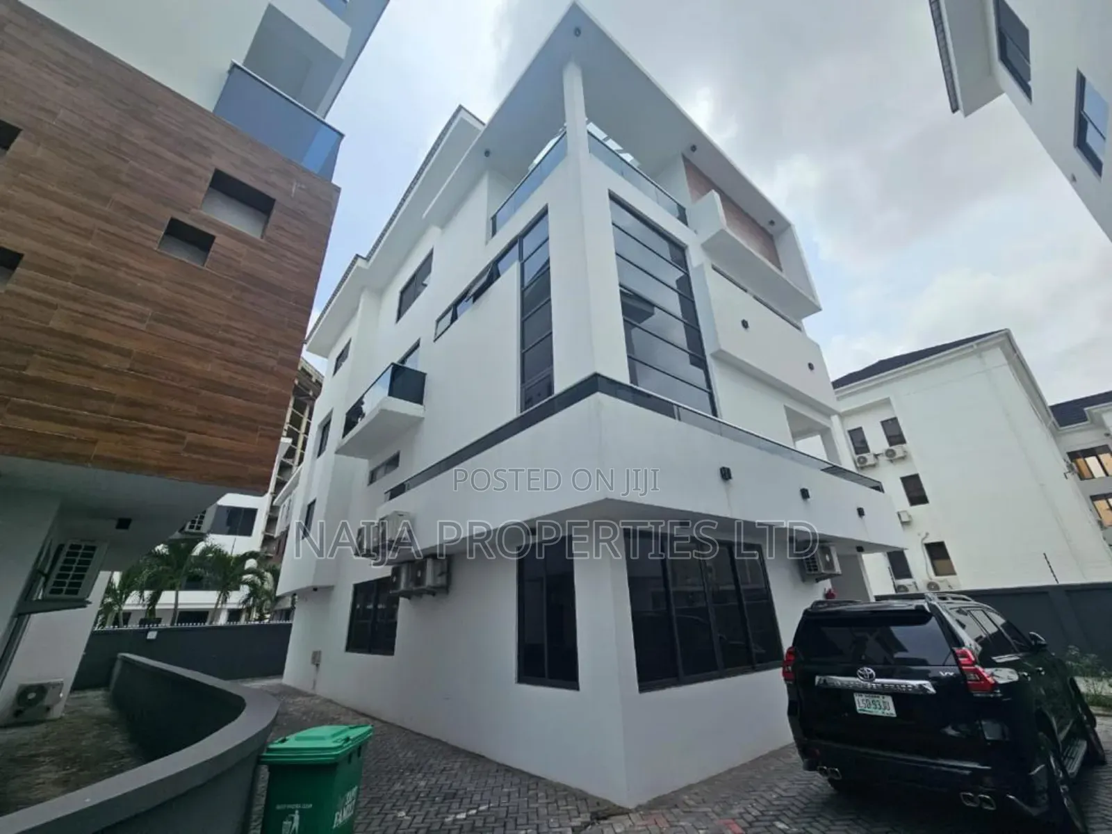 5bdrm Duplex in Old Ikoyi for rent