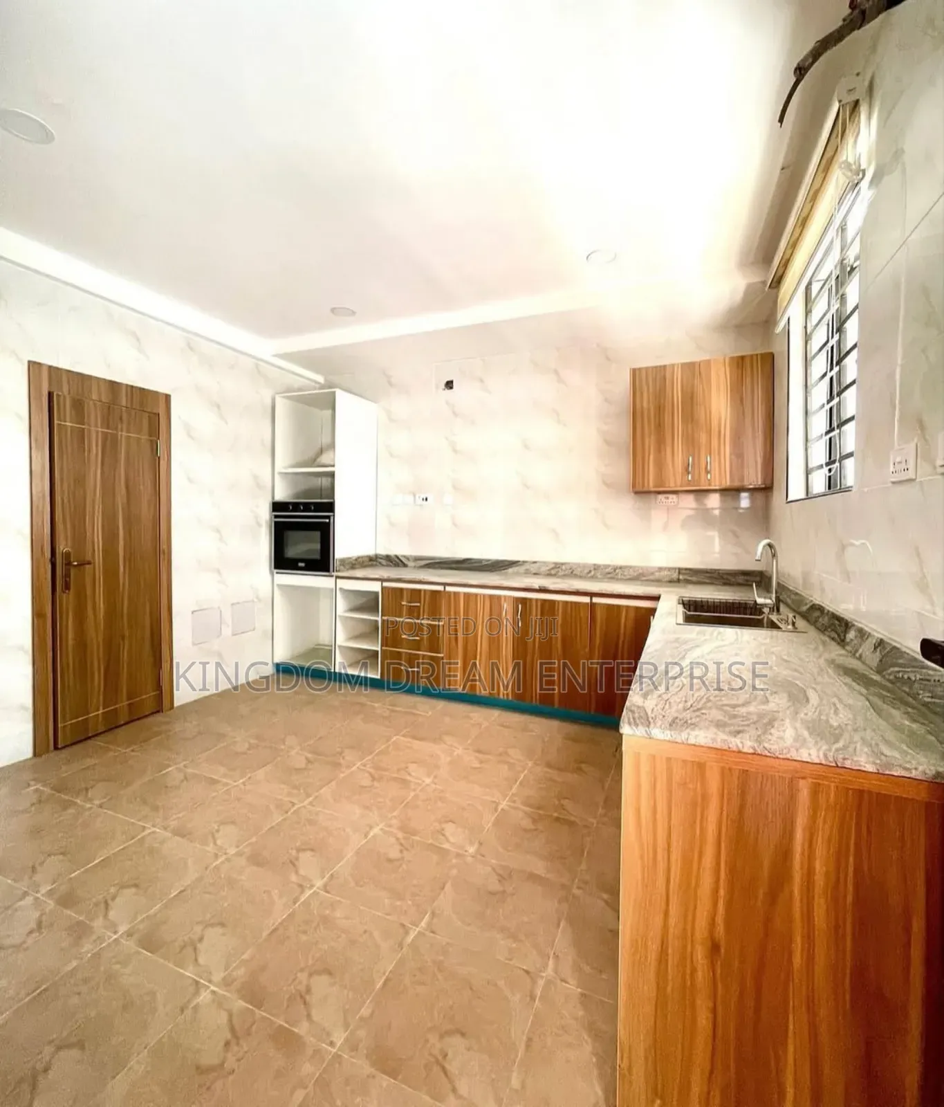 Building on 3-Floors and a 4-Bedrm Bungalow 695sqm Ojodu