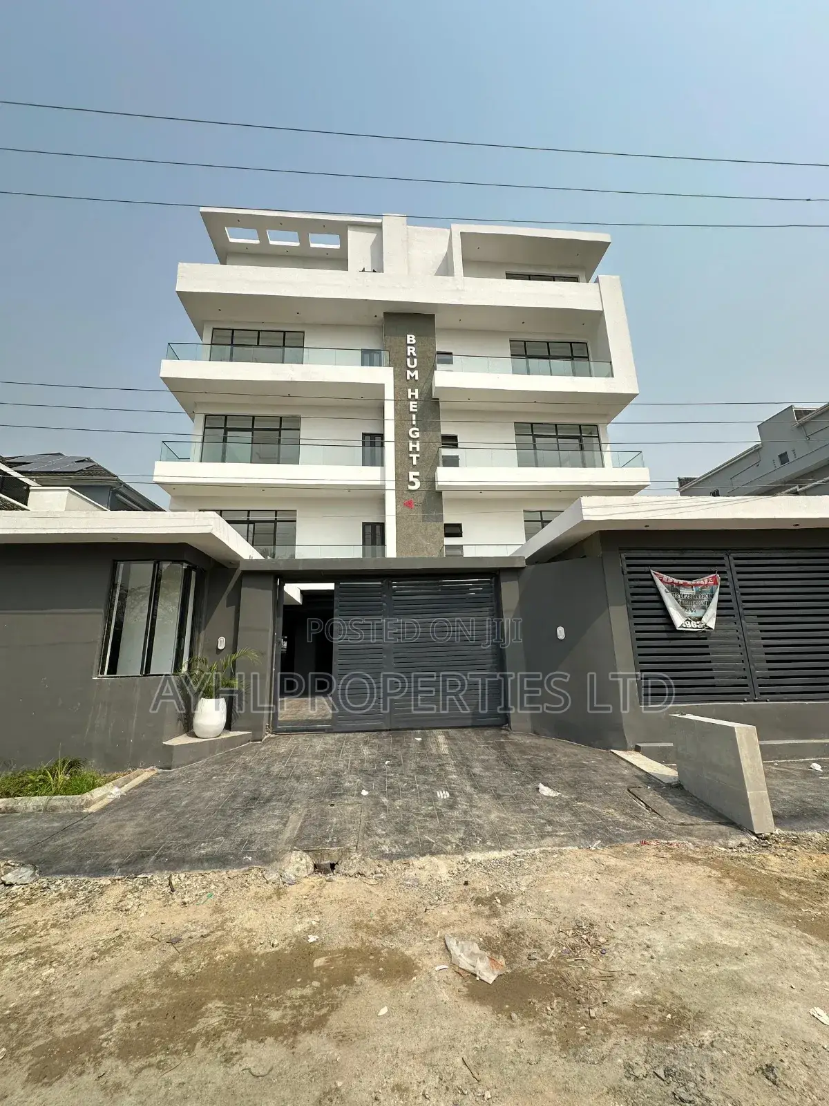 3bdrm Apartment in Ikate Lekki for sale