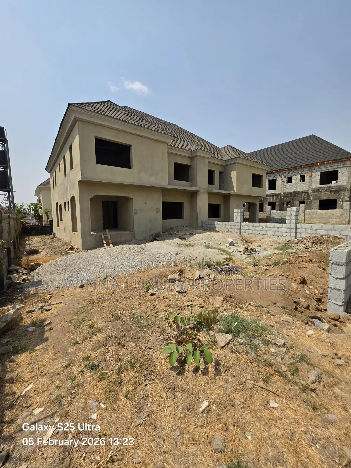 4bdrm Duplex in River Park Estate, Lugbe District for sale