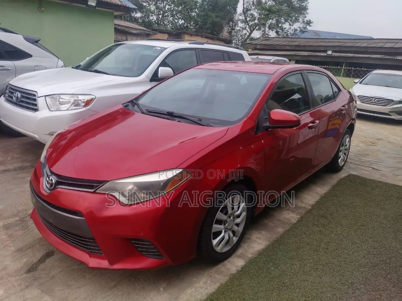 Toyota Corolla LE 4dr Sedan (1.8L 4cyl CVT) 2015 Red