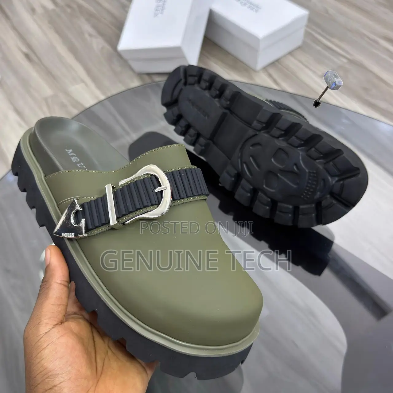 *High Quality Alexander Mcqueen Half Shoe