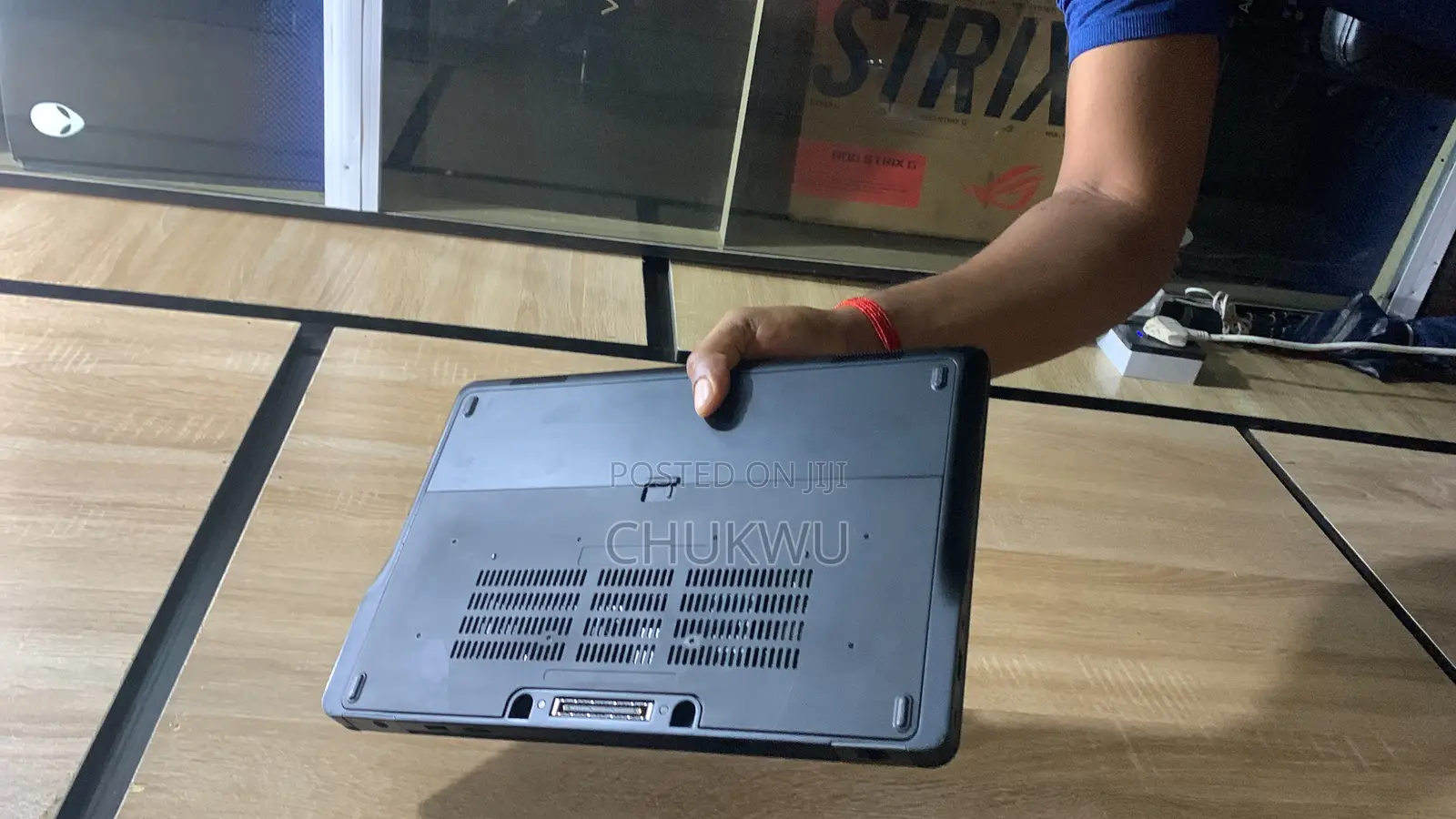Laptop Dell Latitude 7450 8GB Intel Core I5 HDD 500GB