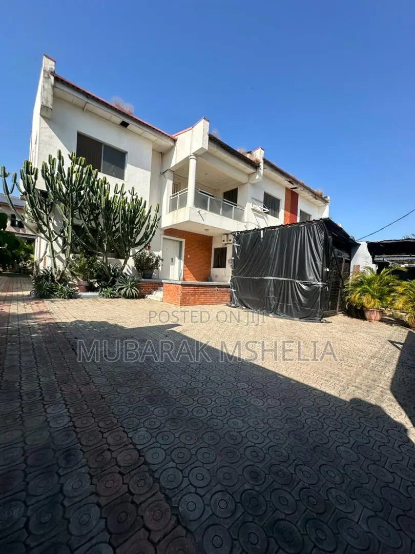 4bdrm Duplex in Zone 4 / Wuse for sale