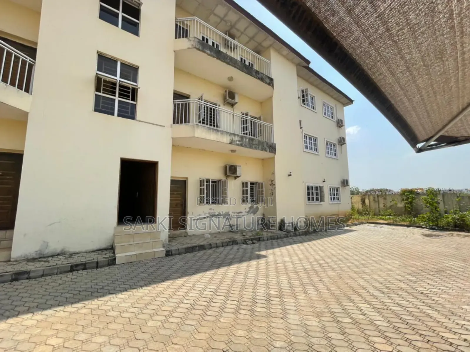 3bdrm Block of Flats in Jabi for sale