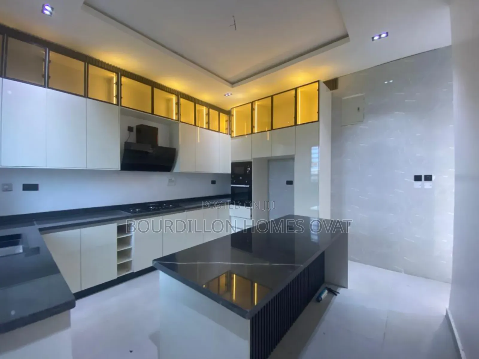 5bdrm Duplex in Ajah Lekki Lagos for sale