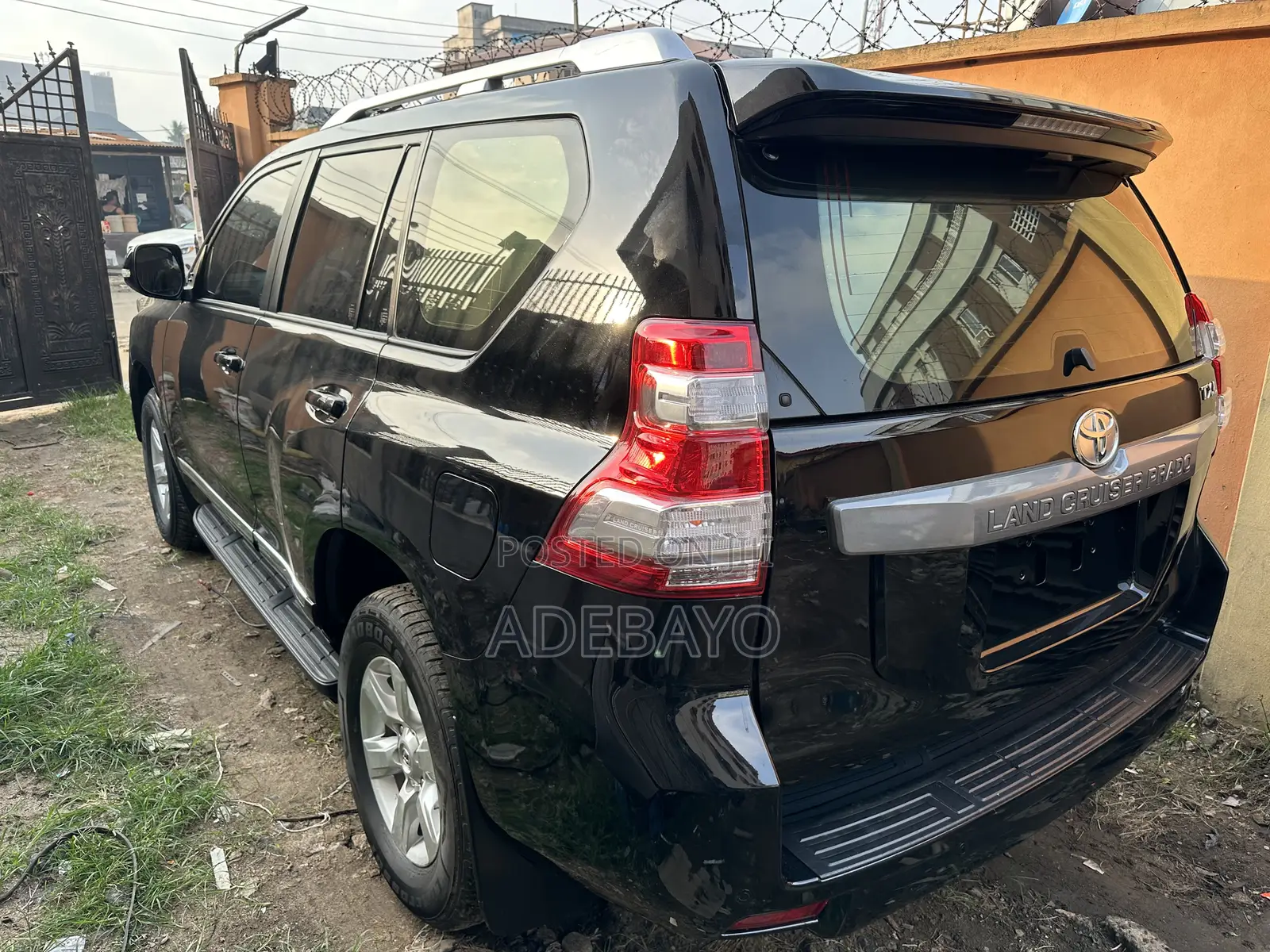 Toyota Land Cruiser Prado 2.8 2017 Black