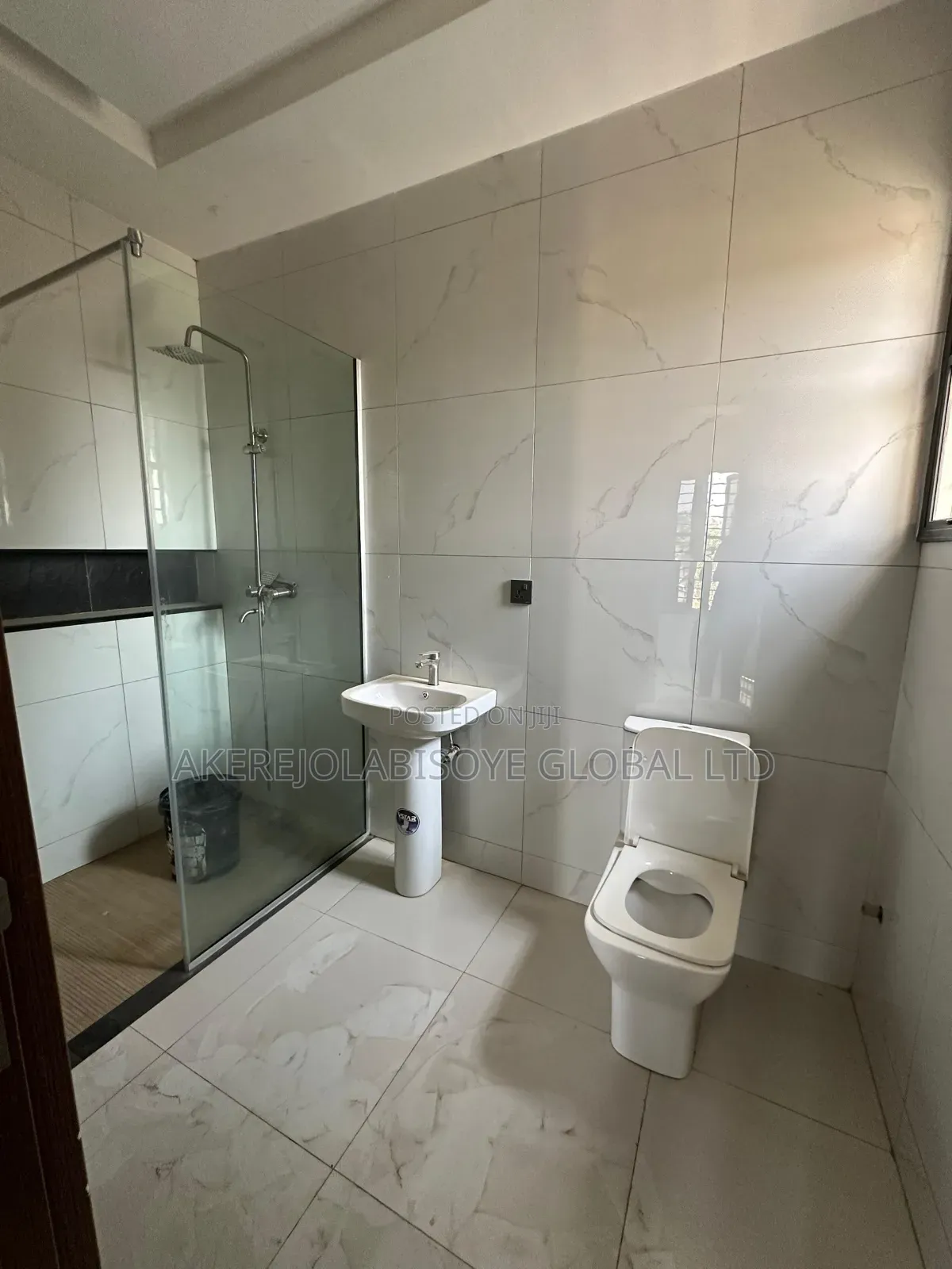 4bdrm Duplex in Close To Stella for rent