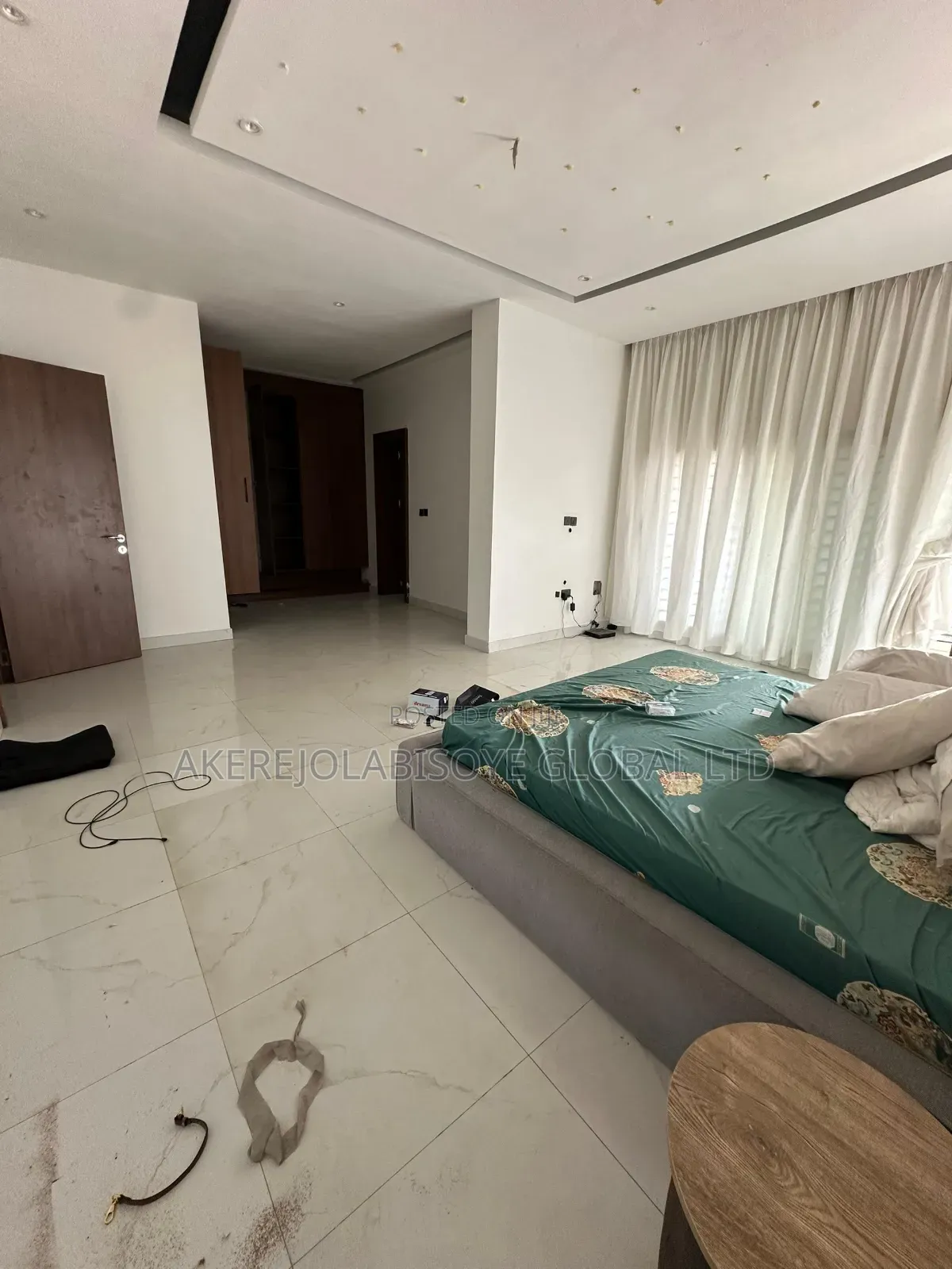 4bdrm Duplex in Close To Stella for rent