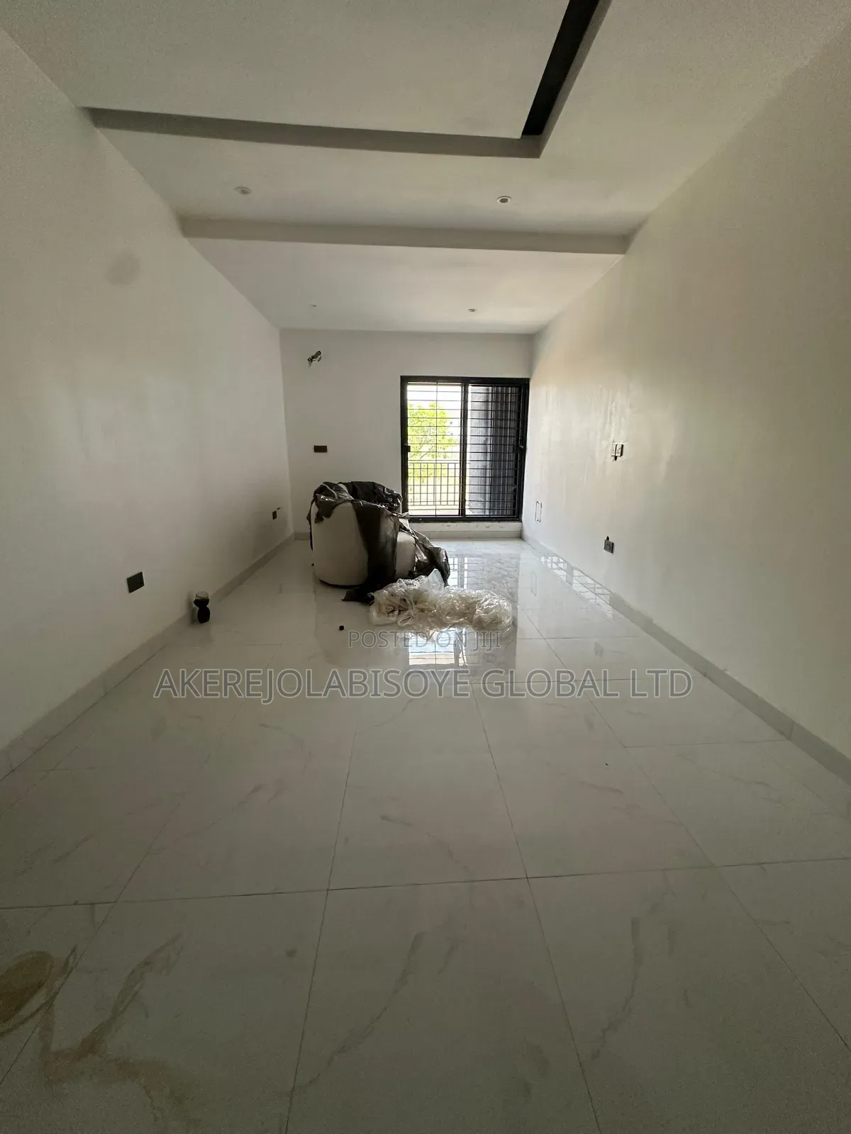4bdrm Duplex in Close To Stella for rent