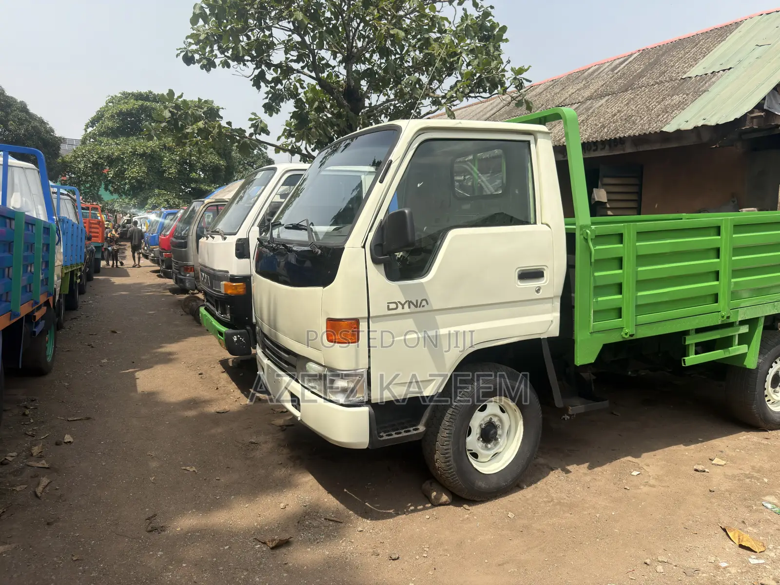Toyota Dyna 150 Normal Hand Tokunbo Standard Truck