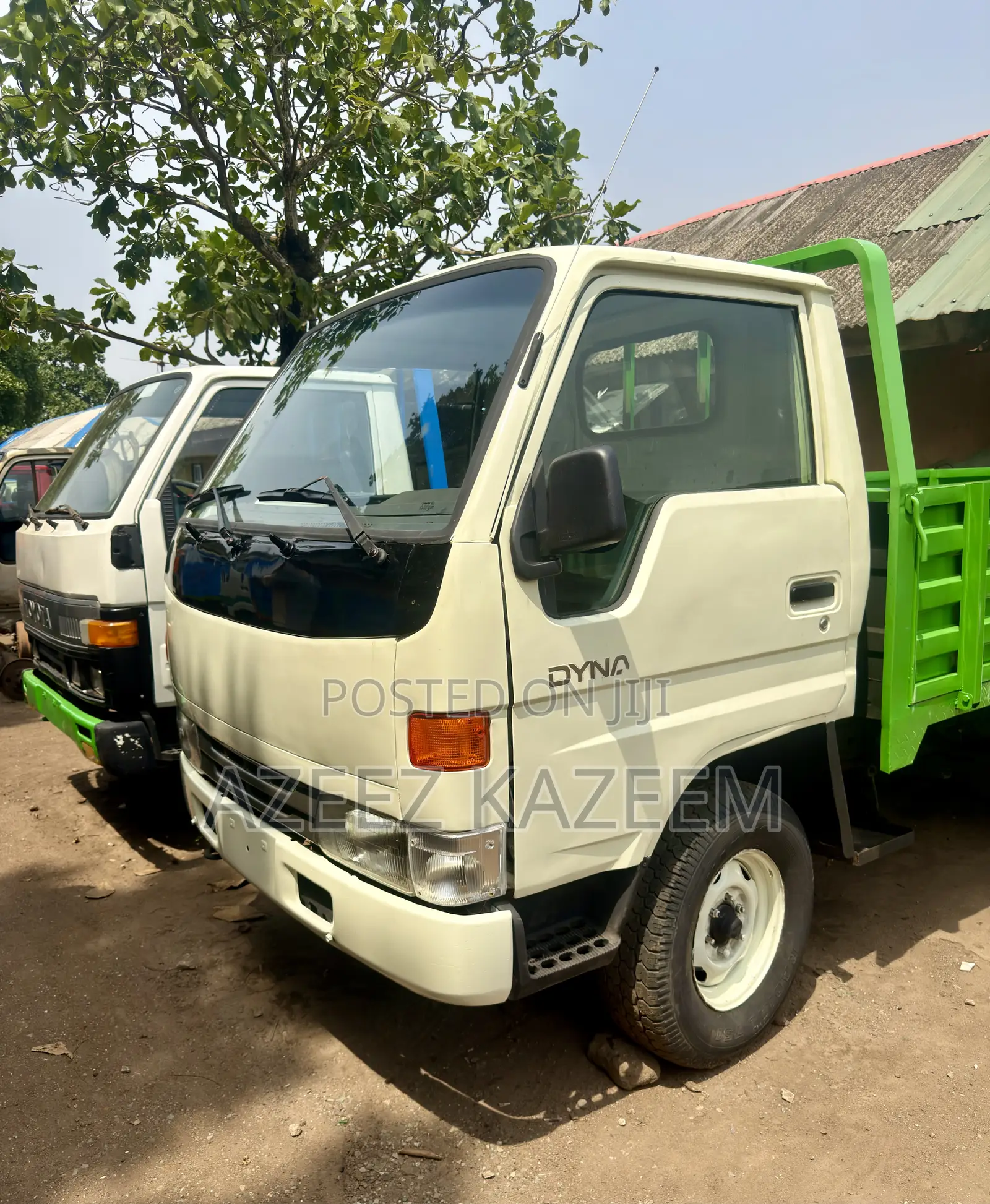 Toyota Dyna 150 Normal Hand Tokunbo Standard Truck
