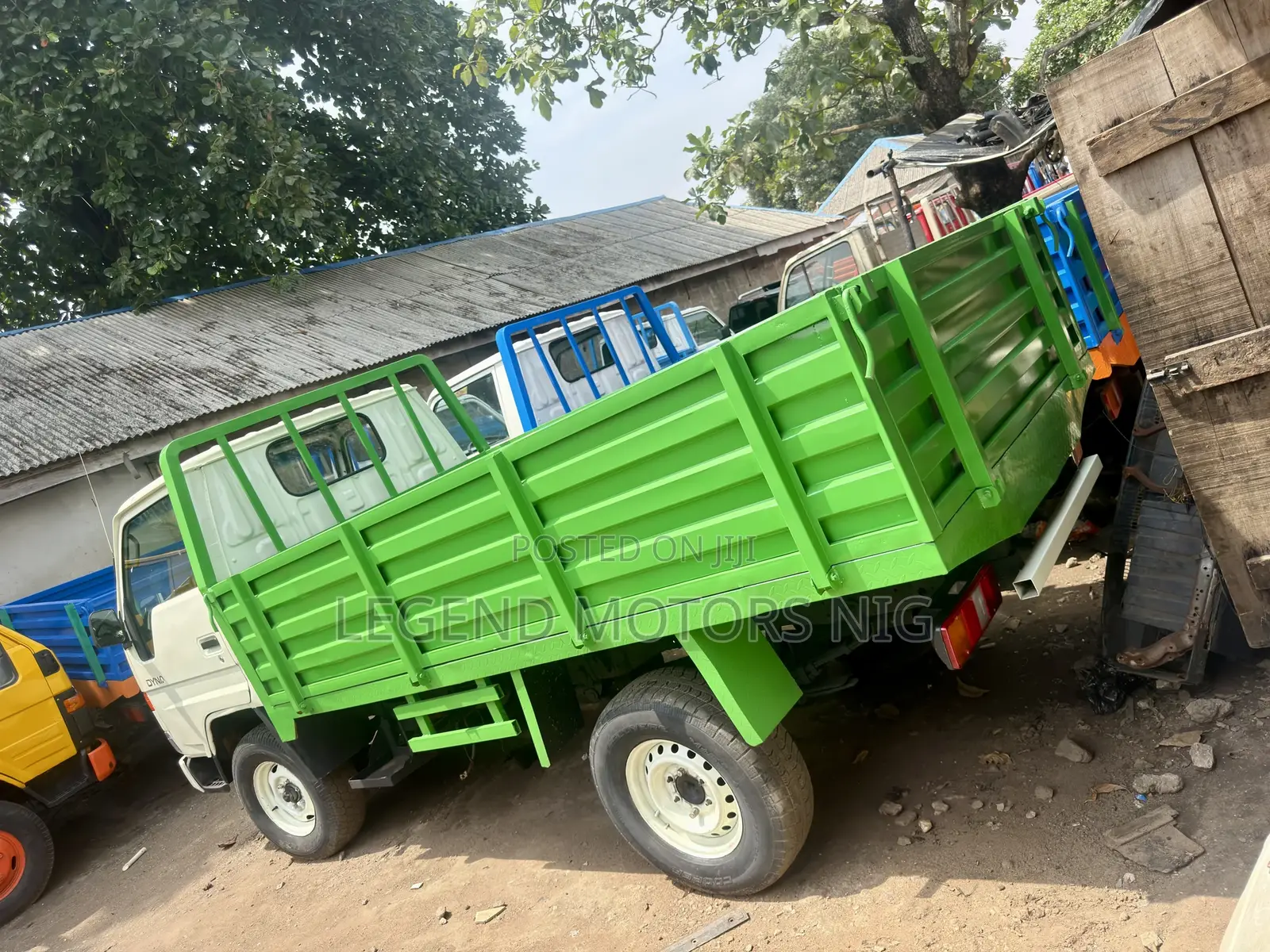 Toyota Dyna 150 Normal Hand Tokunbo Standard Truck