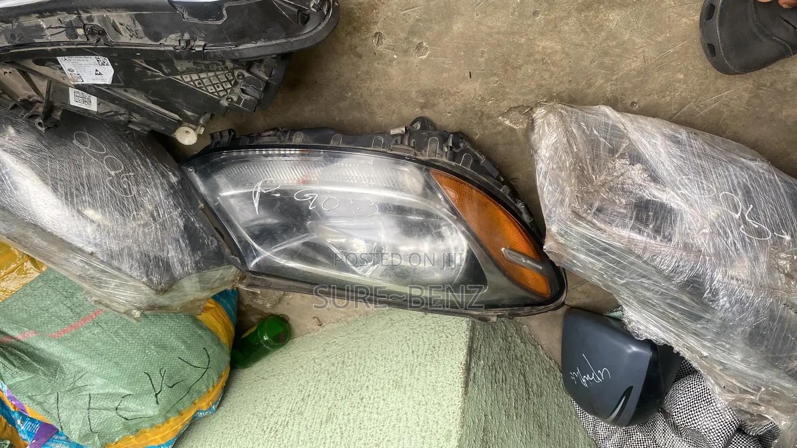 Mercedes Benz C 300 2015 Model Headlight