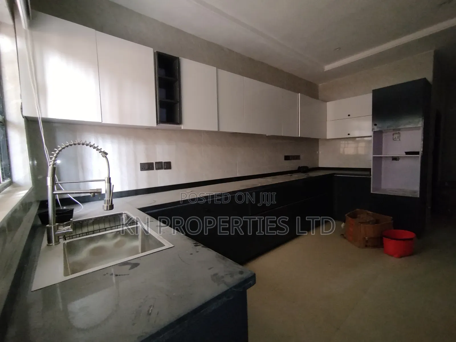 4bdrm Duplex in Katampe District for sale