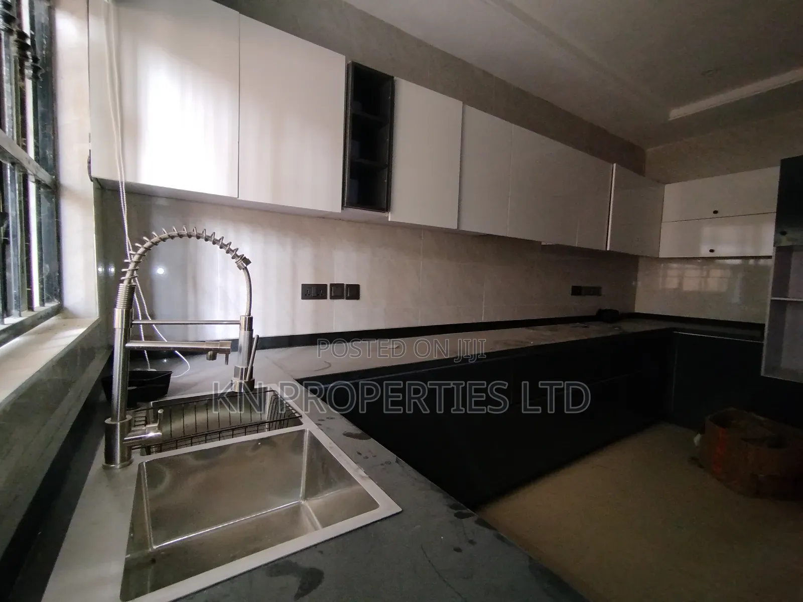 4bdrm Duplex in Katampe District for sale