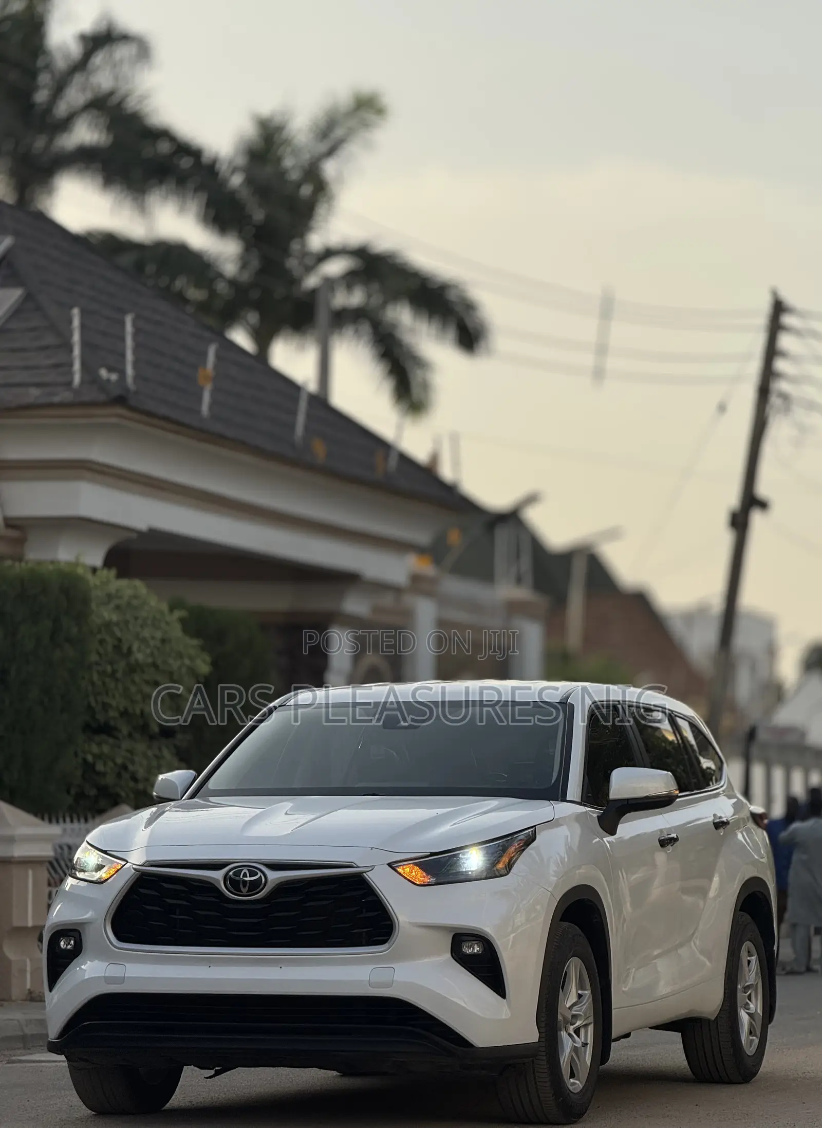 Toyota Highlander 2023 White