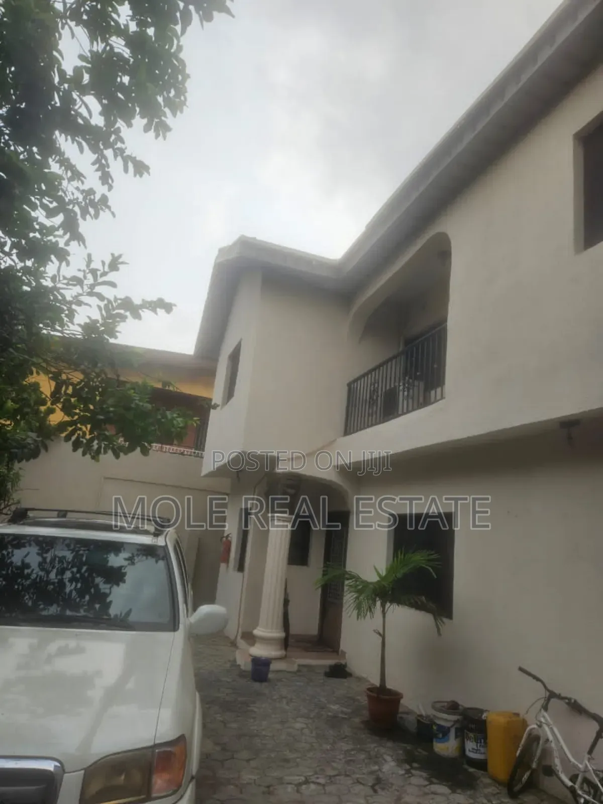 Furnished 1bdrm Block of Flats in Bale Palace Ijedodo for rent