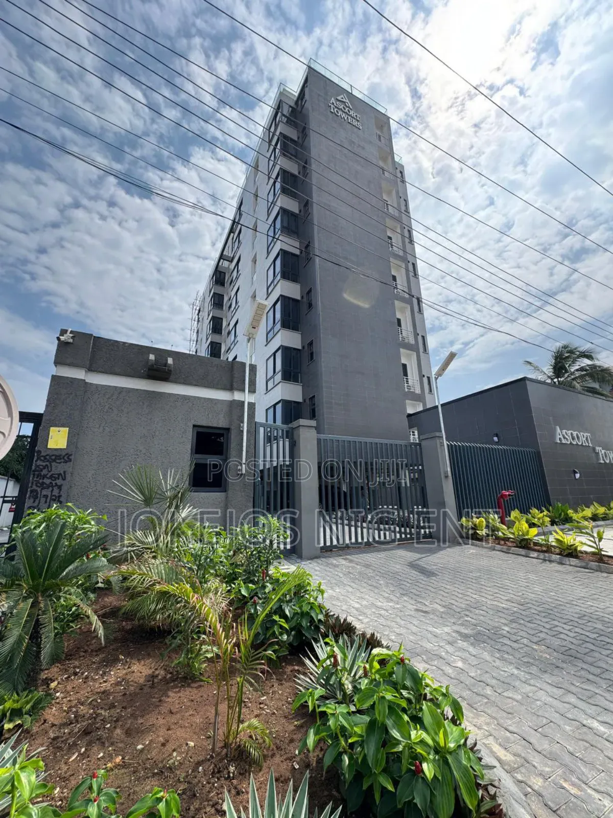 3bdrm Apartment in Lekki Phase for sale
