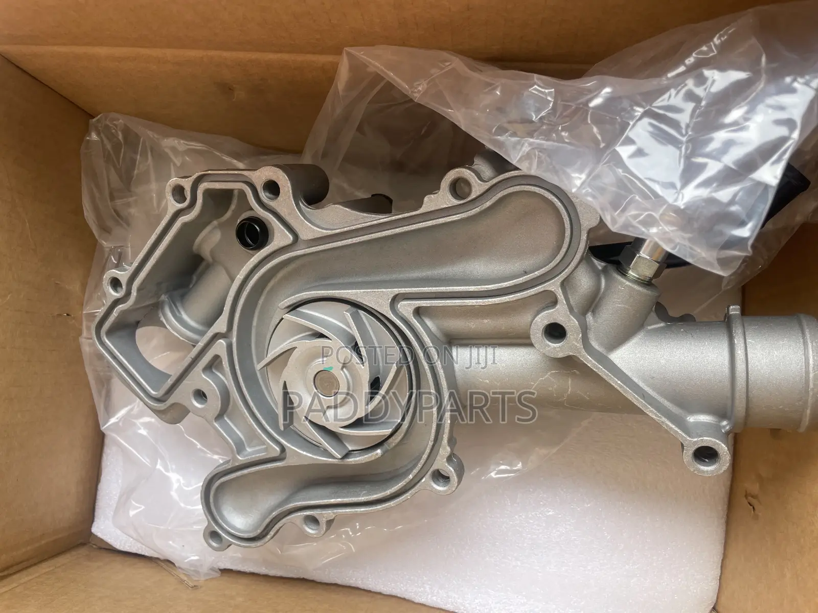 Dodge Ram 1500 2500 3500 Hemi 5.7l Water Pump