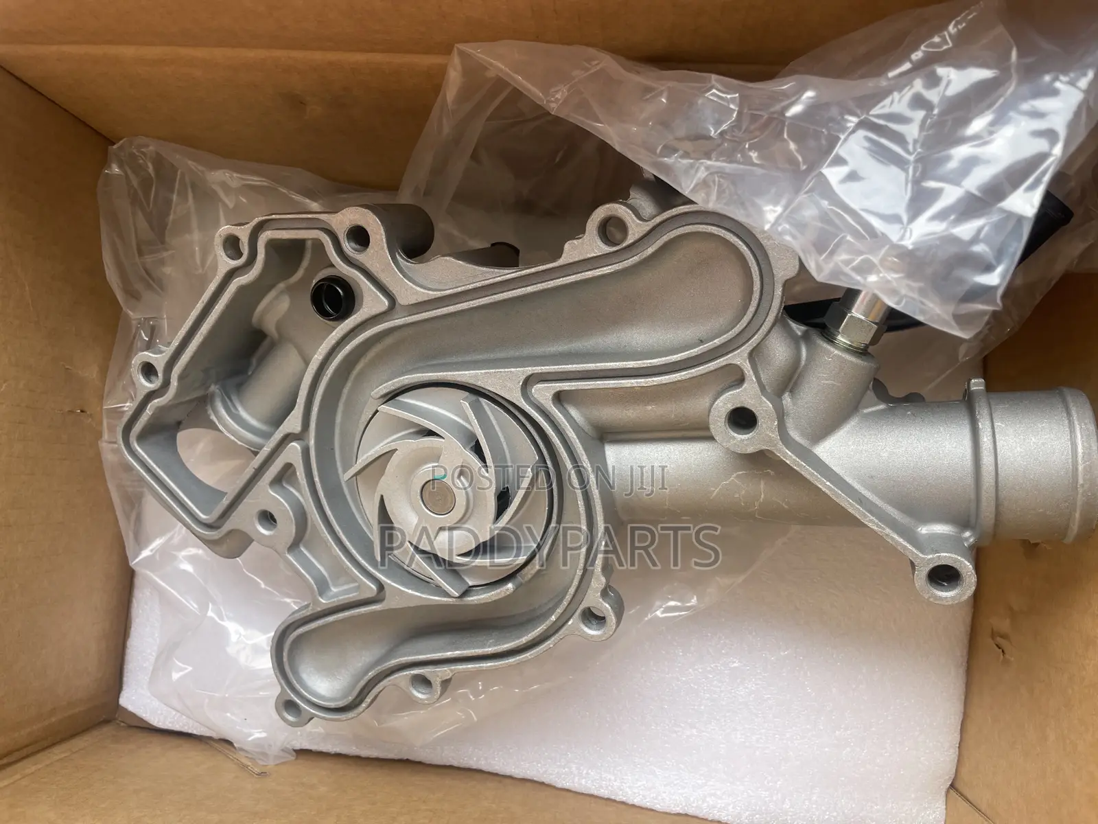 Dodge Ram 1500 2500 3500 Hemi 5.7l Water Pump