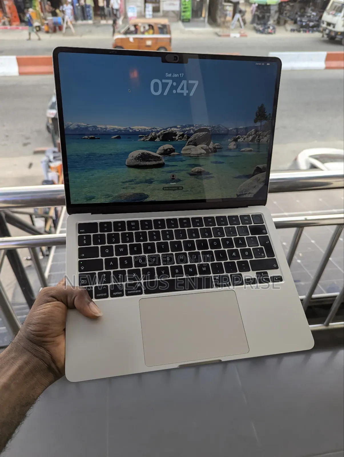 Laptop Apple MacBook Air 2022 M2 8GB Apple M2 SSD 256GB