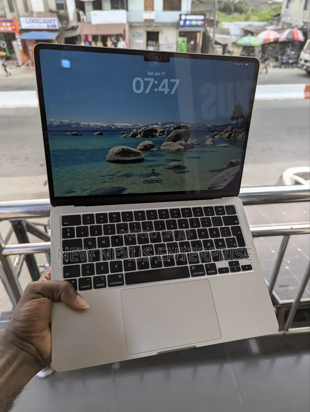 Laptop Apple MacBook Air 2022 M2 8GB Apple M2 SSD 256GB