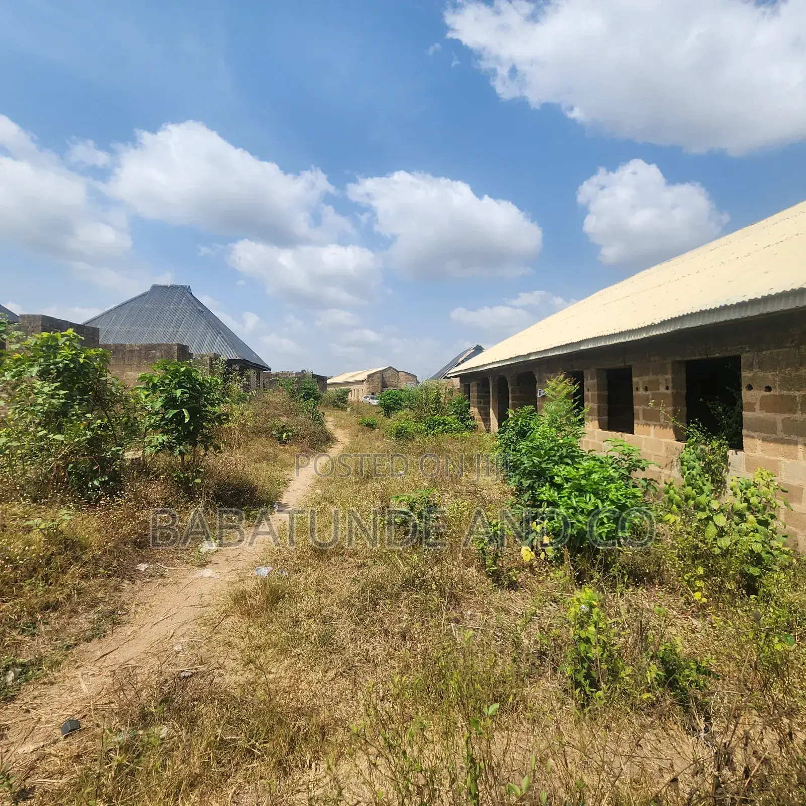 2bdrm Block of Flats in Omi Adio for sale