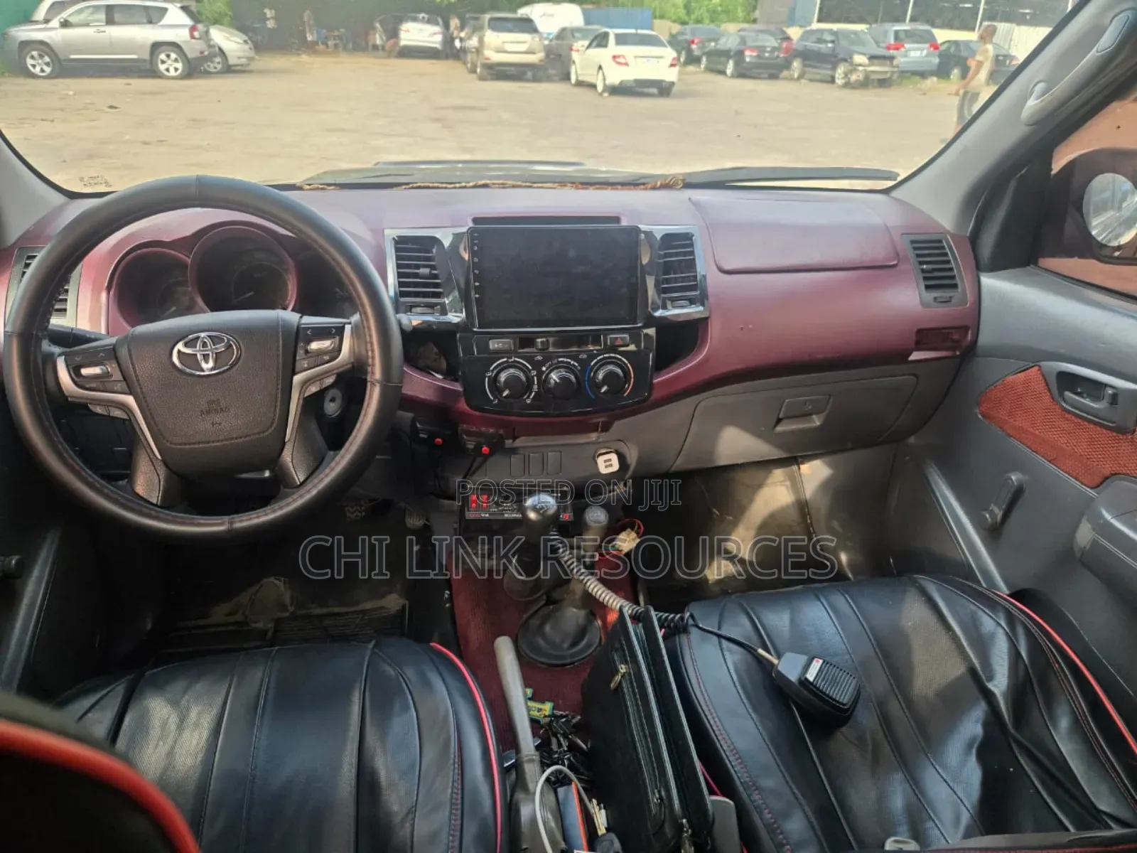 Toyota Hilux 2023 Black