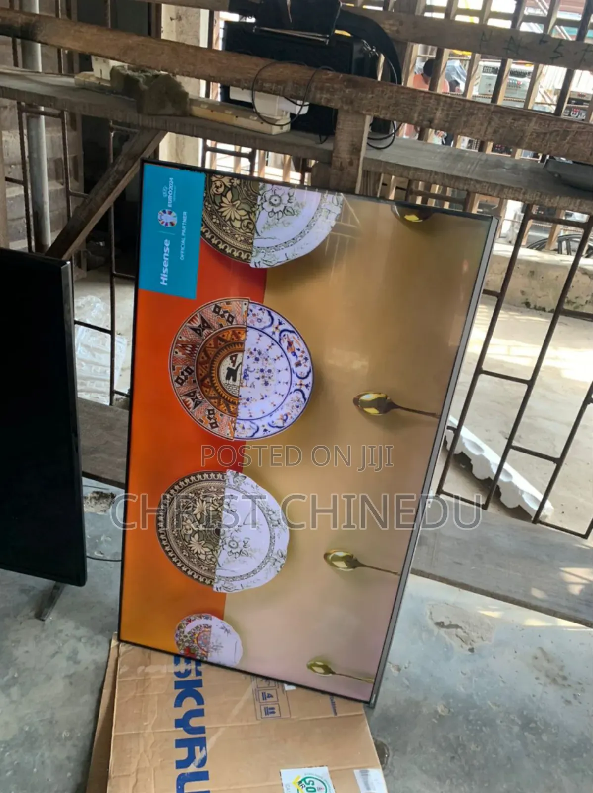Qled Hisense 50inches Frameless 2024 Edition Slim
