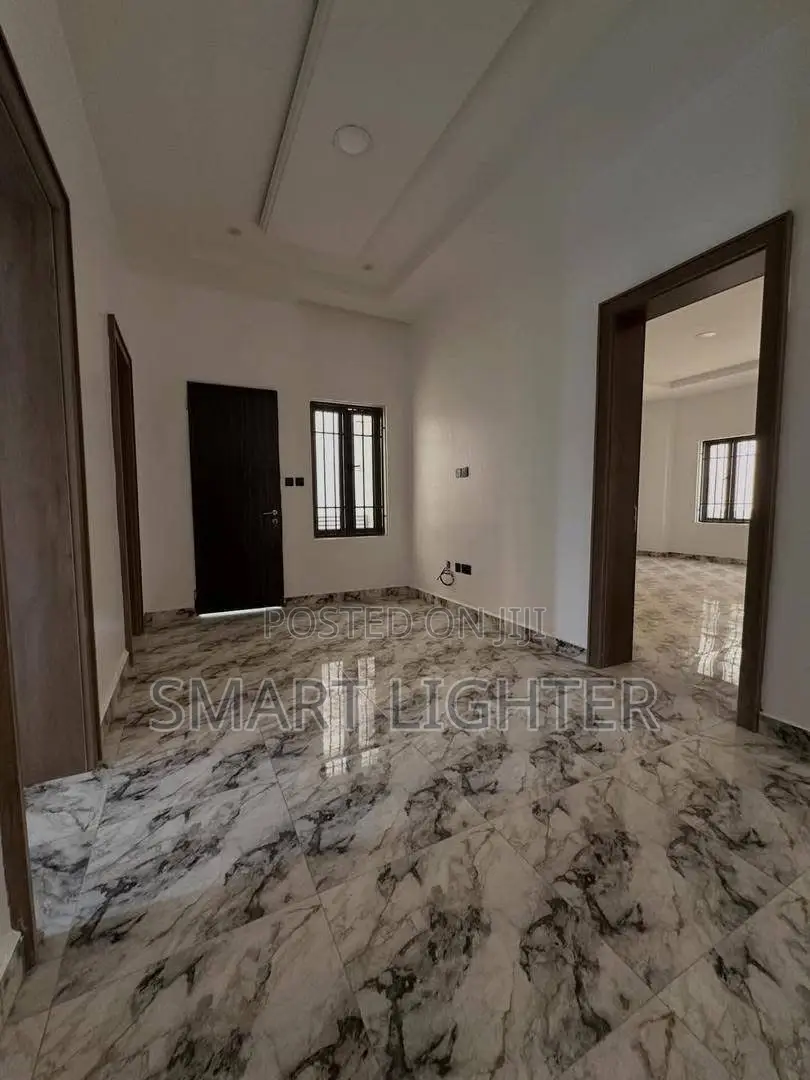 3bdrm Block of Flats in Dawaki for rent