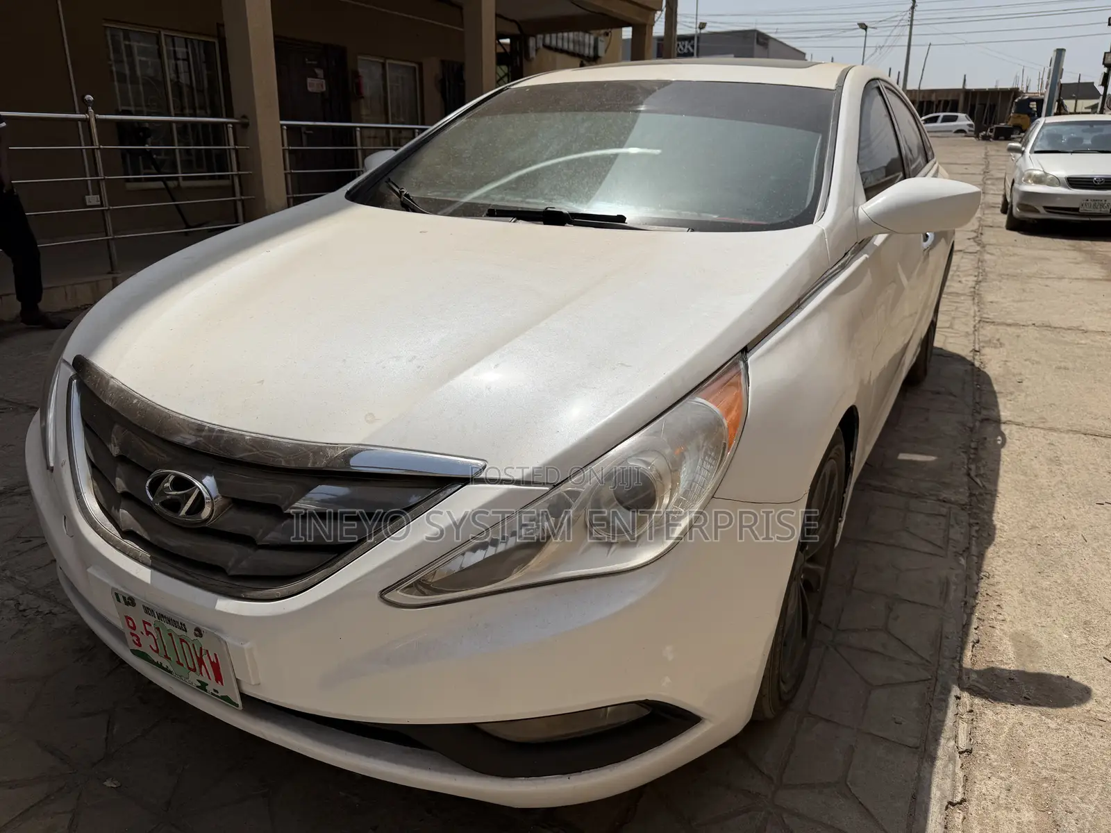 Hyundai Sonata SE Sedan FWD (2.4L 4cyl 6A) 2013 White