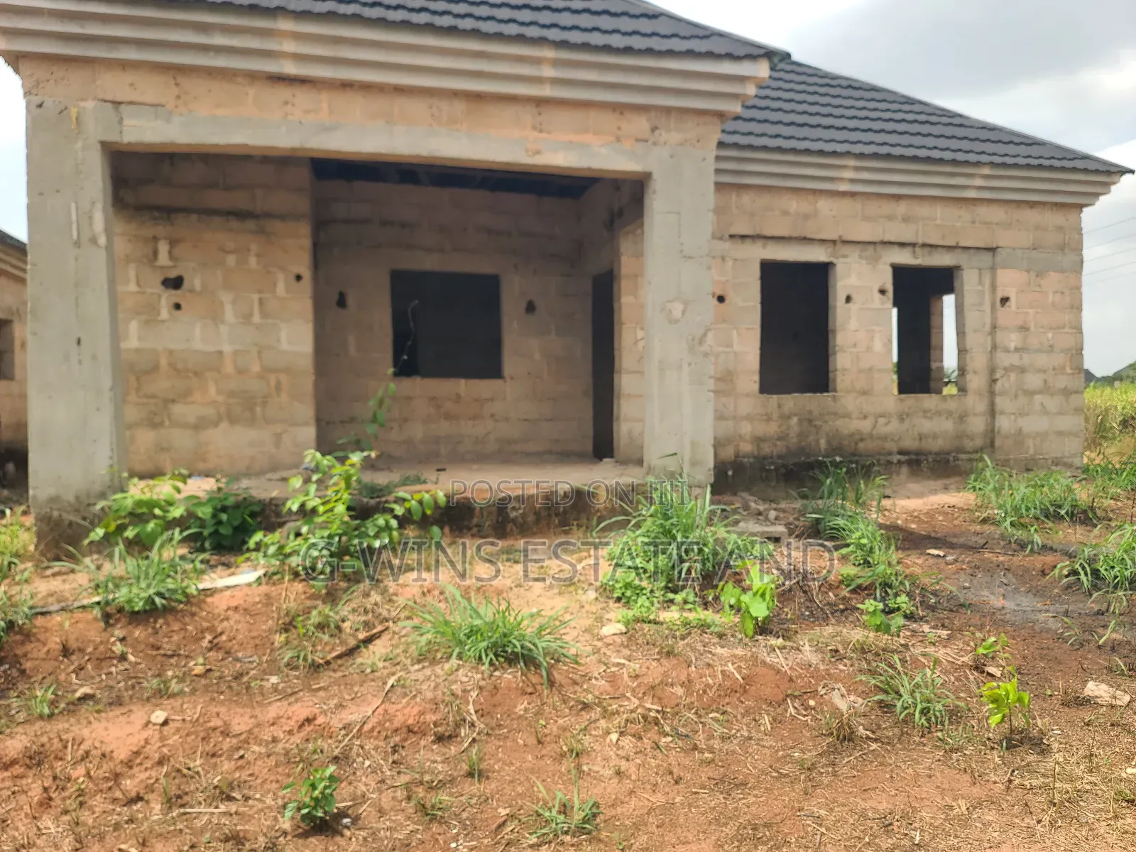3bdrm Bungalow in Goshen Estate, Benin City for sale
