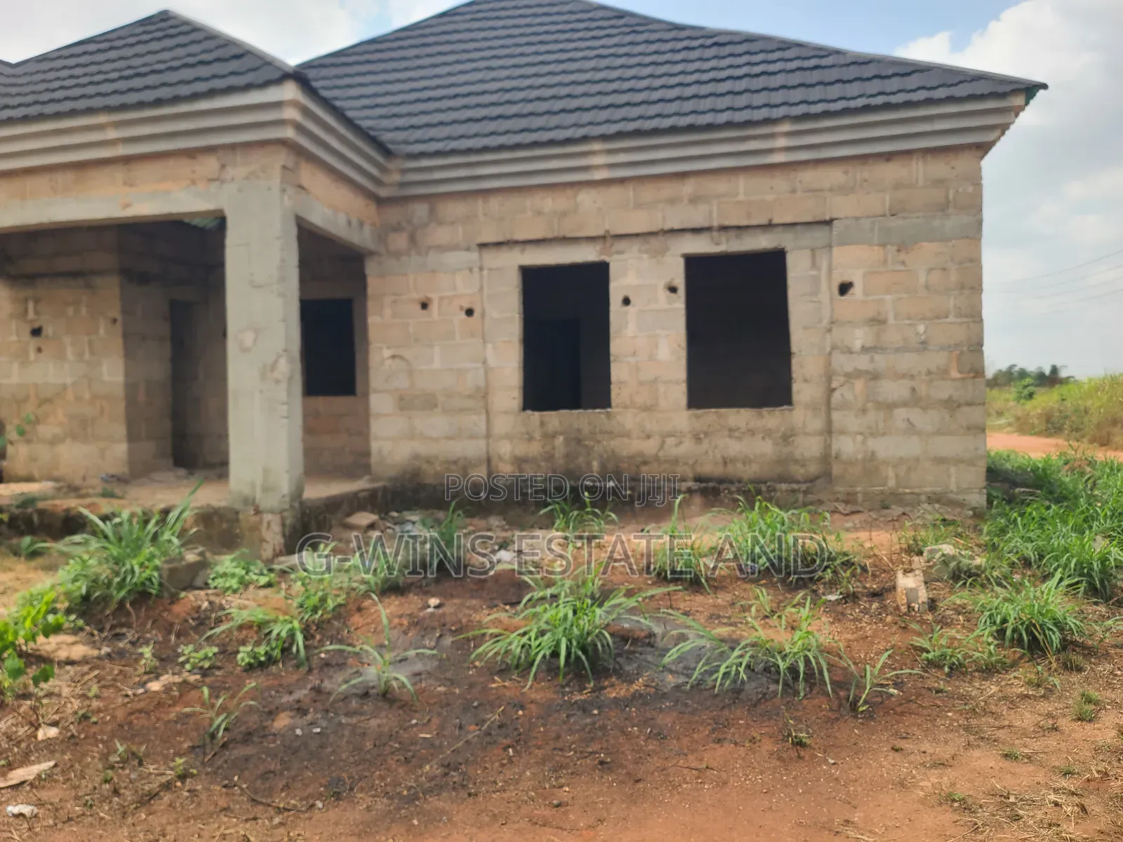 3bdrm Bungalow in Goshen Estate, Benin City for sale