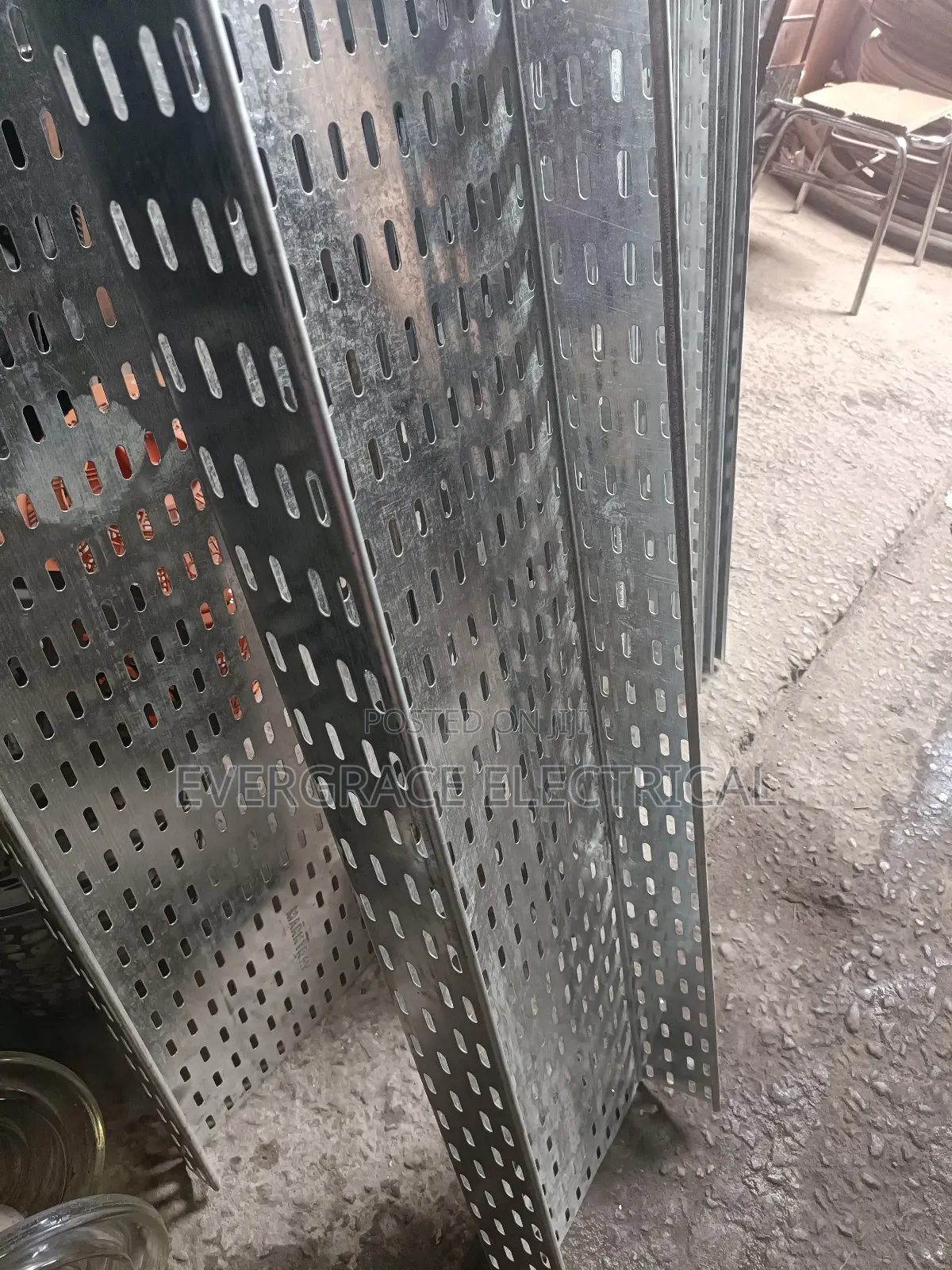 300×100 Cable Tray Galvanized 3meters Length