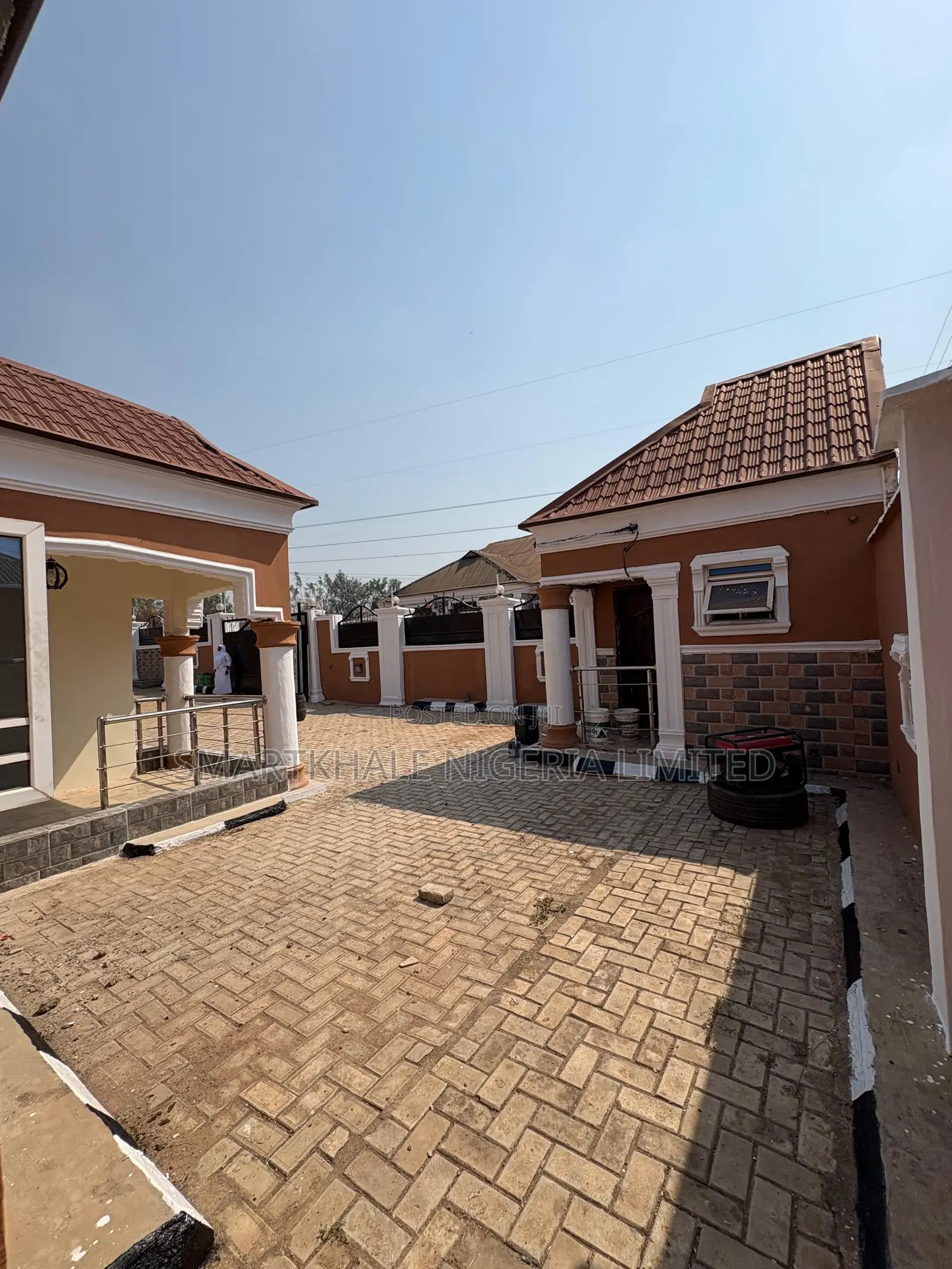 4bdrm Bungalow in Osogbo for rent
