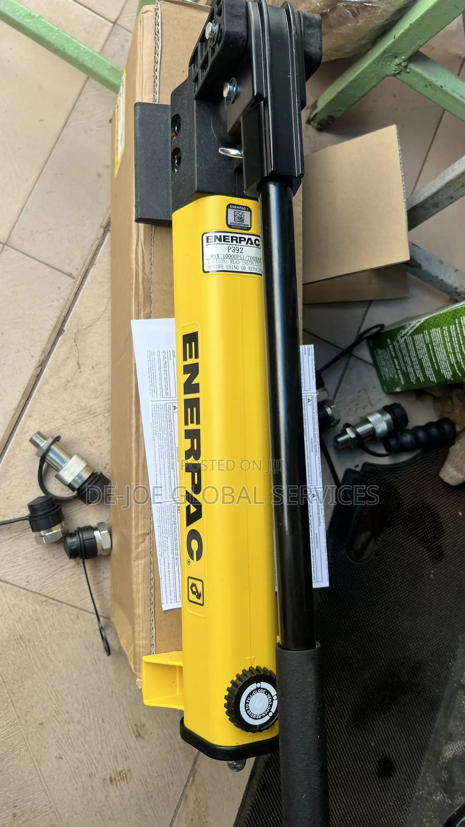 Enerpac Hydraulic Hand Pump P392 10,000psi
