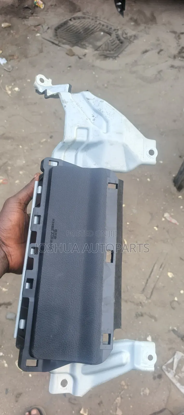 Lexus Gx 460, Driver Knee Airbag. 2012-2022