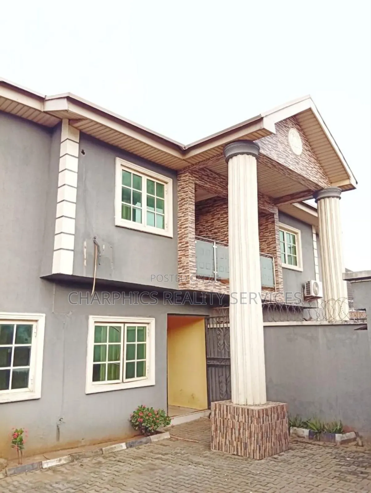 4bdrm Duplex in GRA Phase 1 for rent