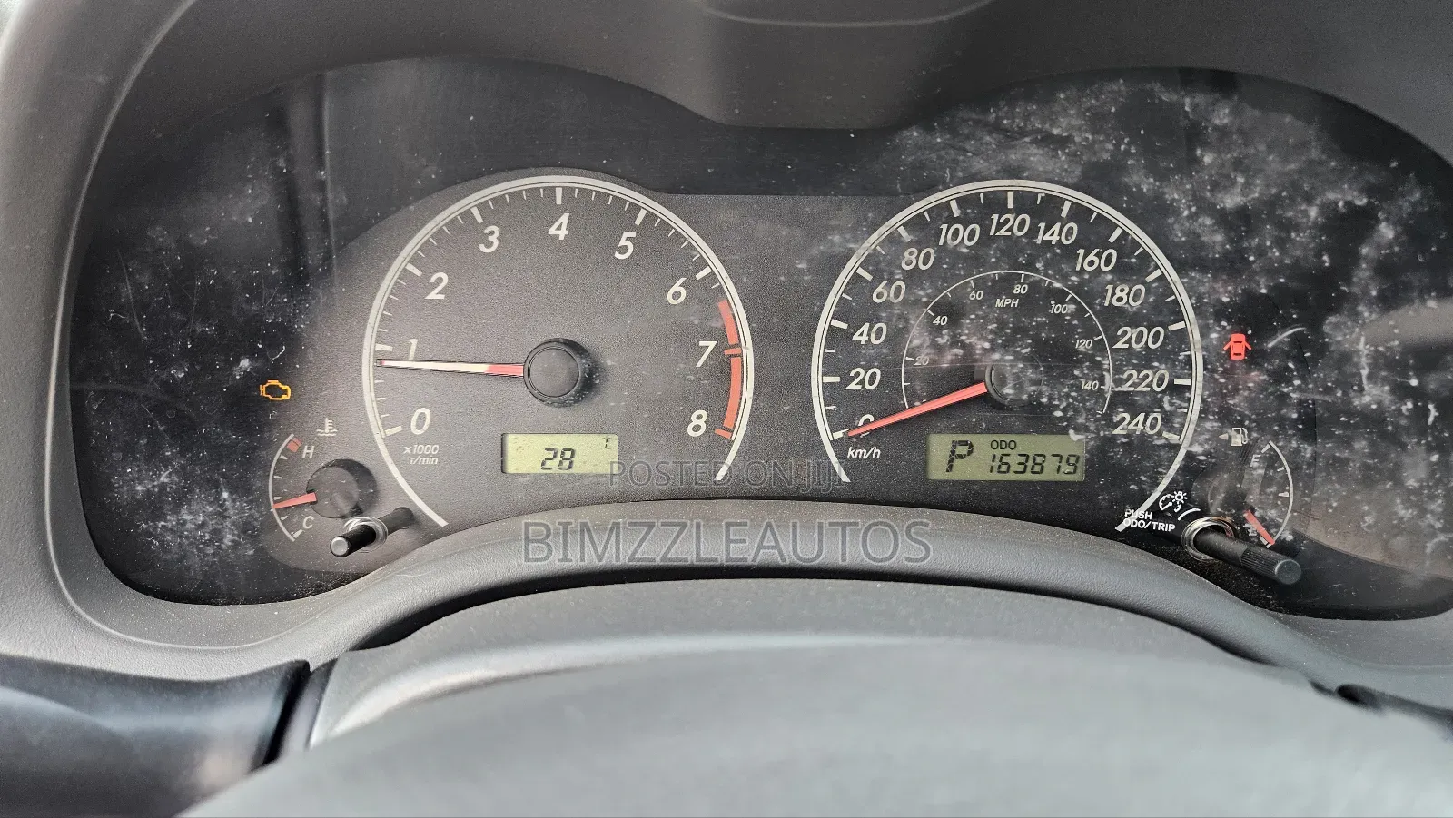 Toyota Corolla Base 4dr Sedan (1.8L 4cyl 5M) 2010 Gray