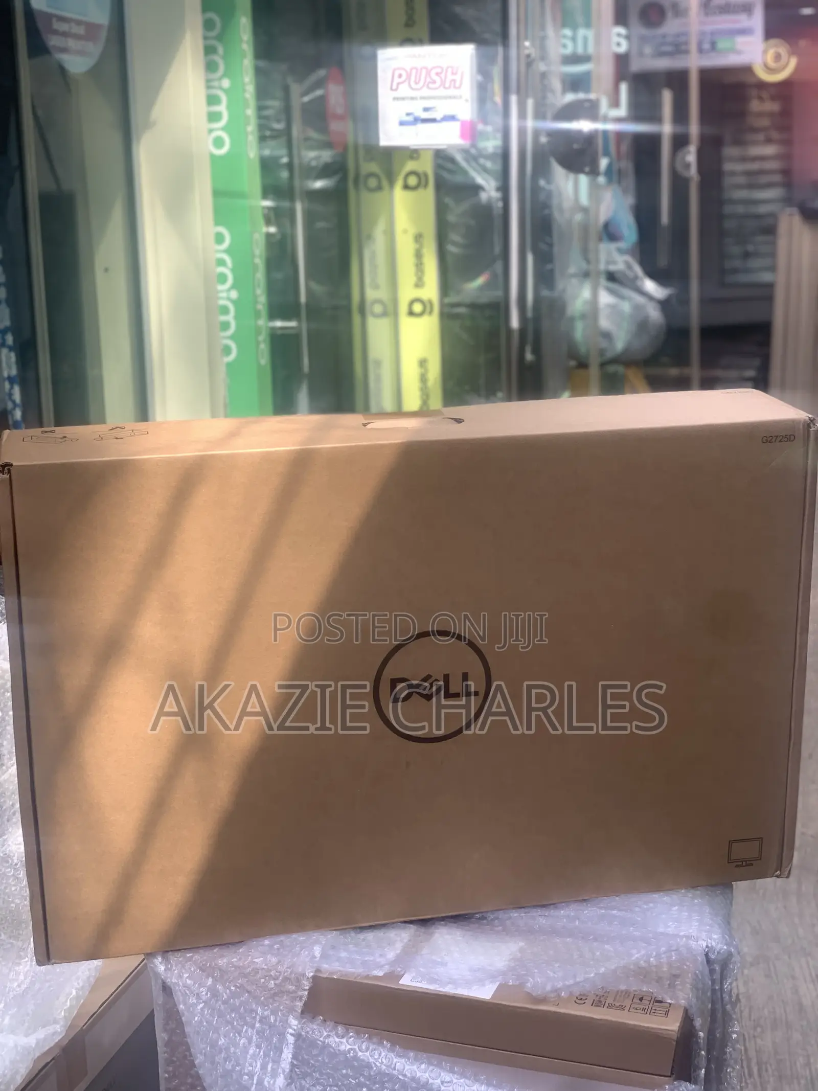 Dell Monitor 27” G2725d