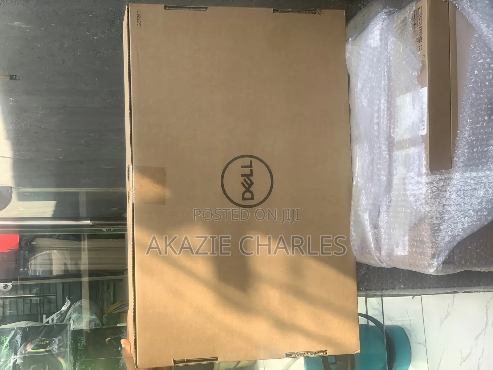 Dell Monitor 27” G2725d