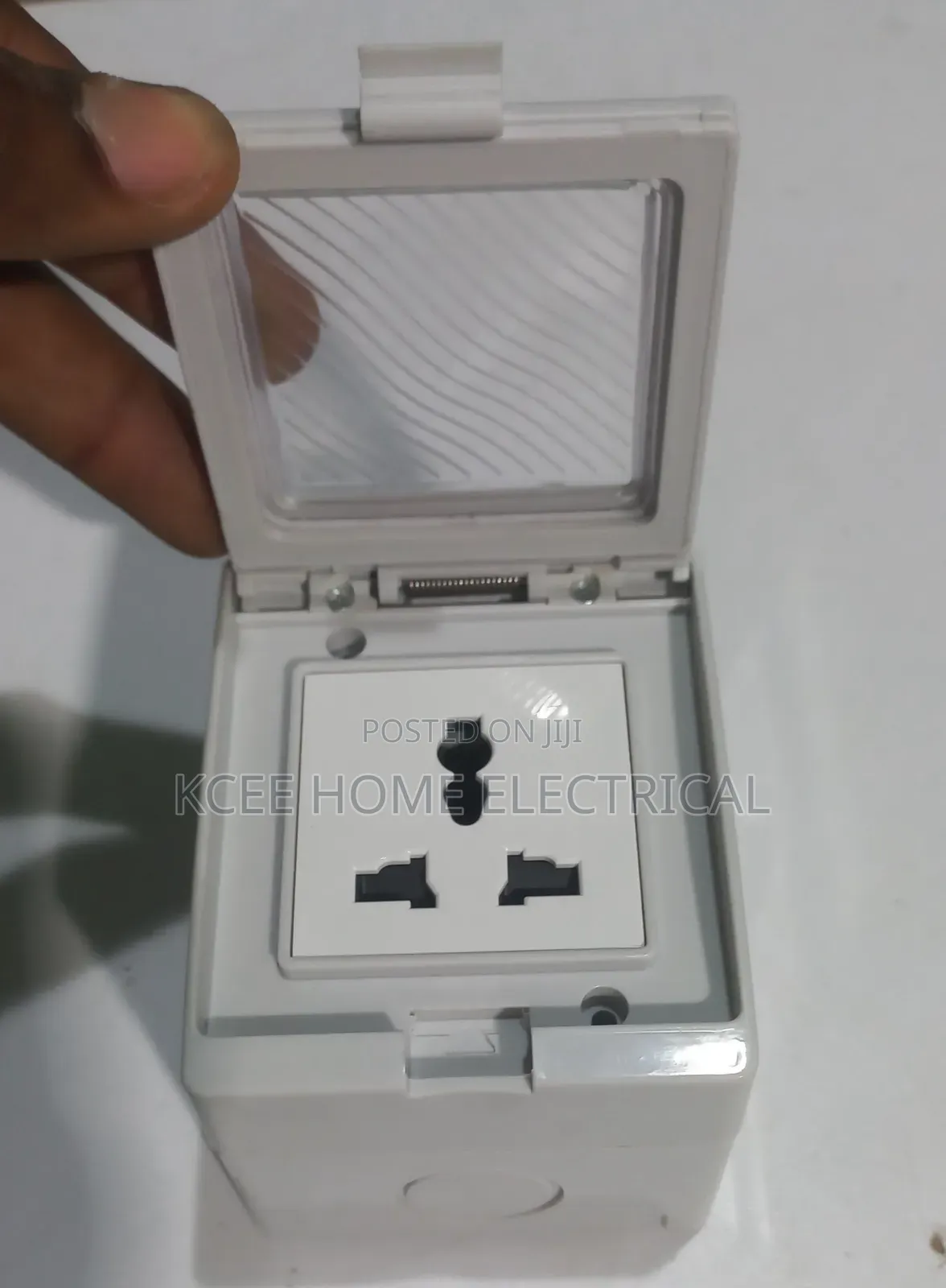 Ip55 Double Weatherproof Socket With Protective Cover – Outdoor Use