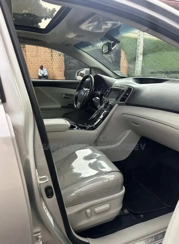 Toyota Venza 2013 Silver
