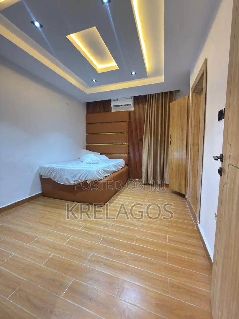 1bdrm Apartment in Ajiwe for sale
