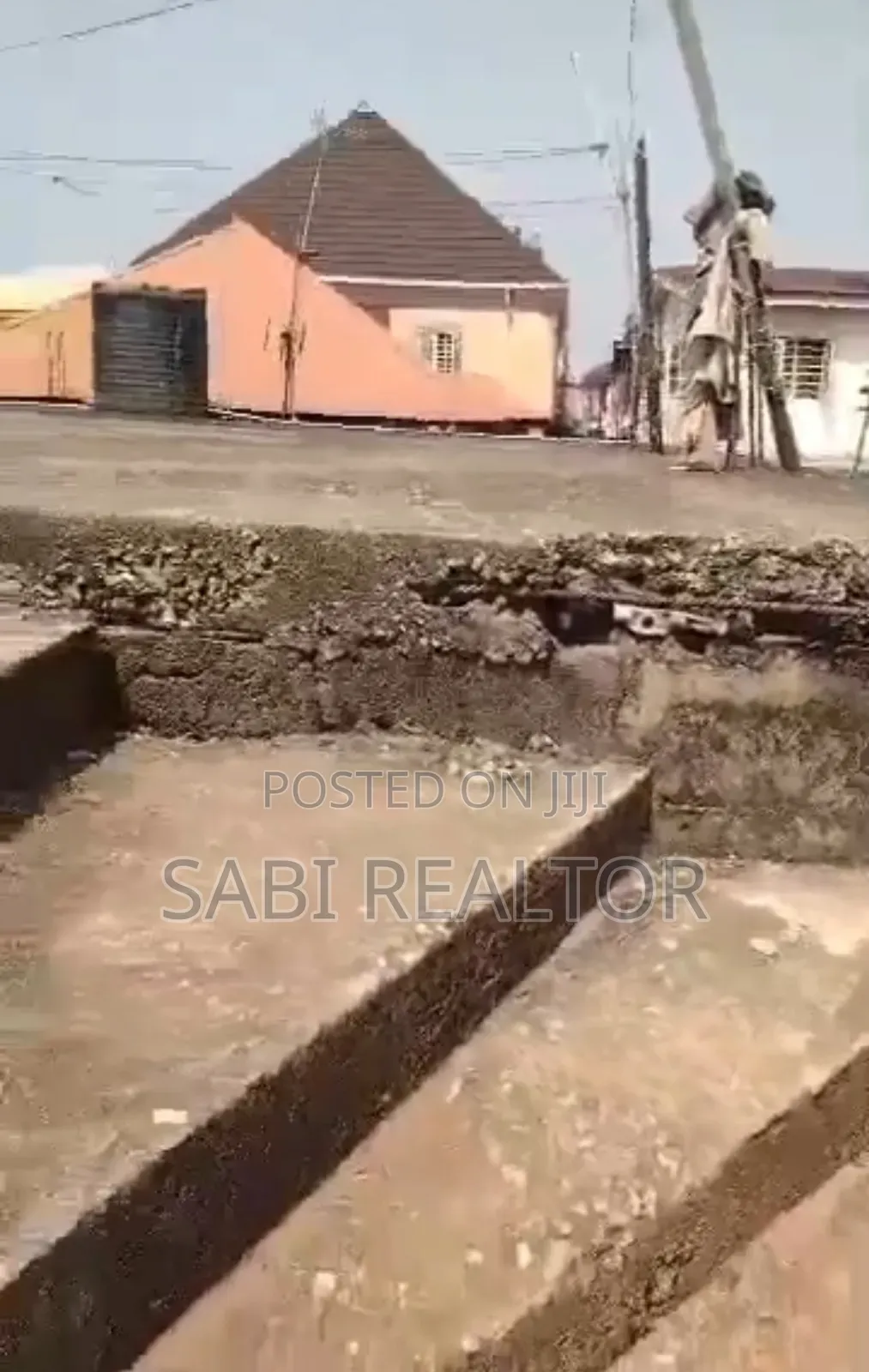 Land for Sale With Uncompleted 2 Units of Bedroom Flat and a Bungalow
